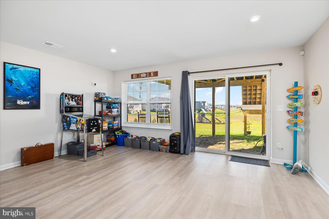 NEW POST ON THE RAPPAHANNOCK - Residential