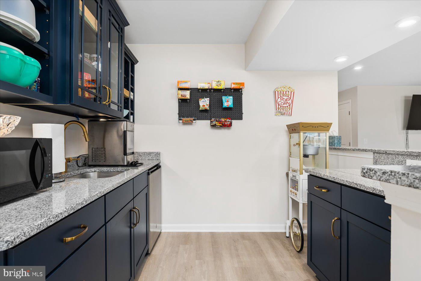 NEW POST ON THE RAPPAHANNOCK - Residential