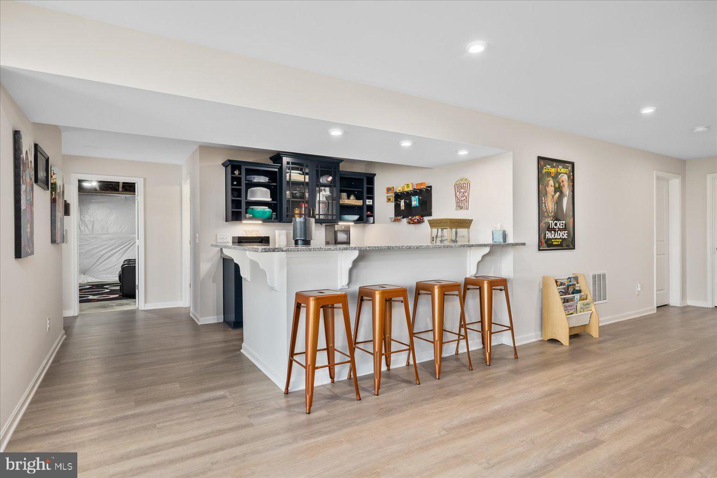 NEW POST ON THE RAPPAHANNOCK - Residential