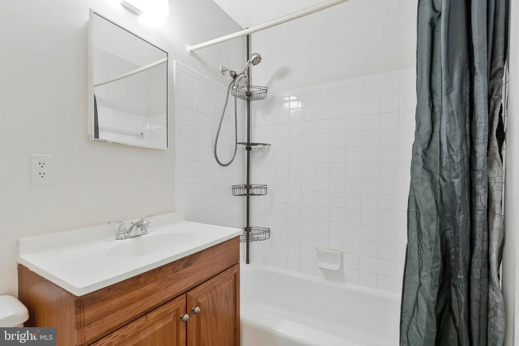 Additional image 5 of 2202 Southgate Square, Reston, VA 20191