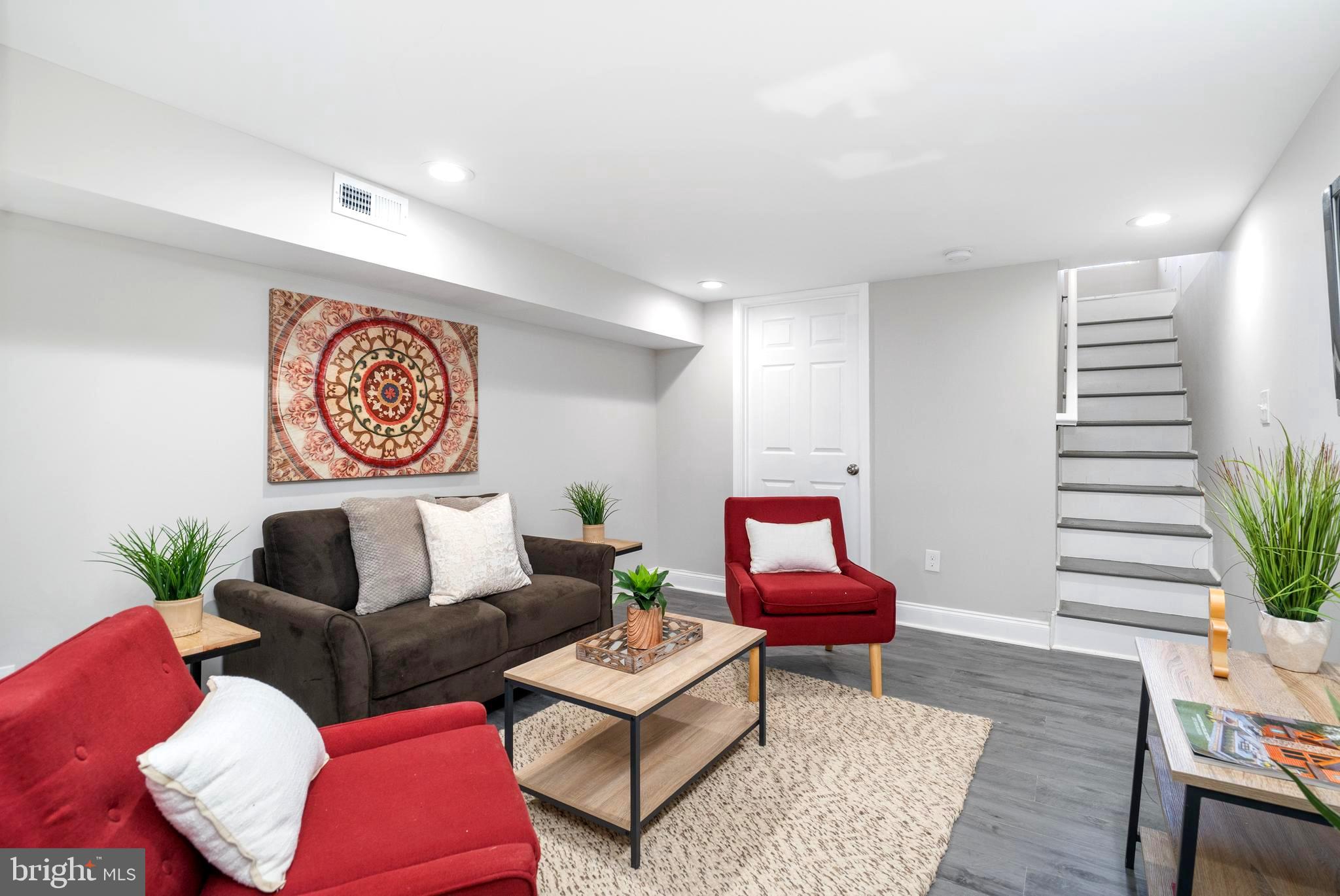 WINCHESTER - Residential