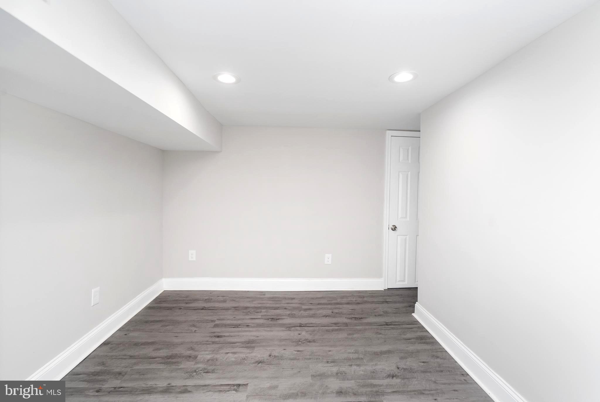 WINCHESTER - Residential