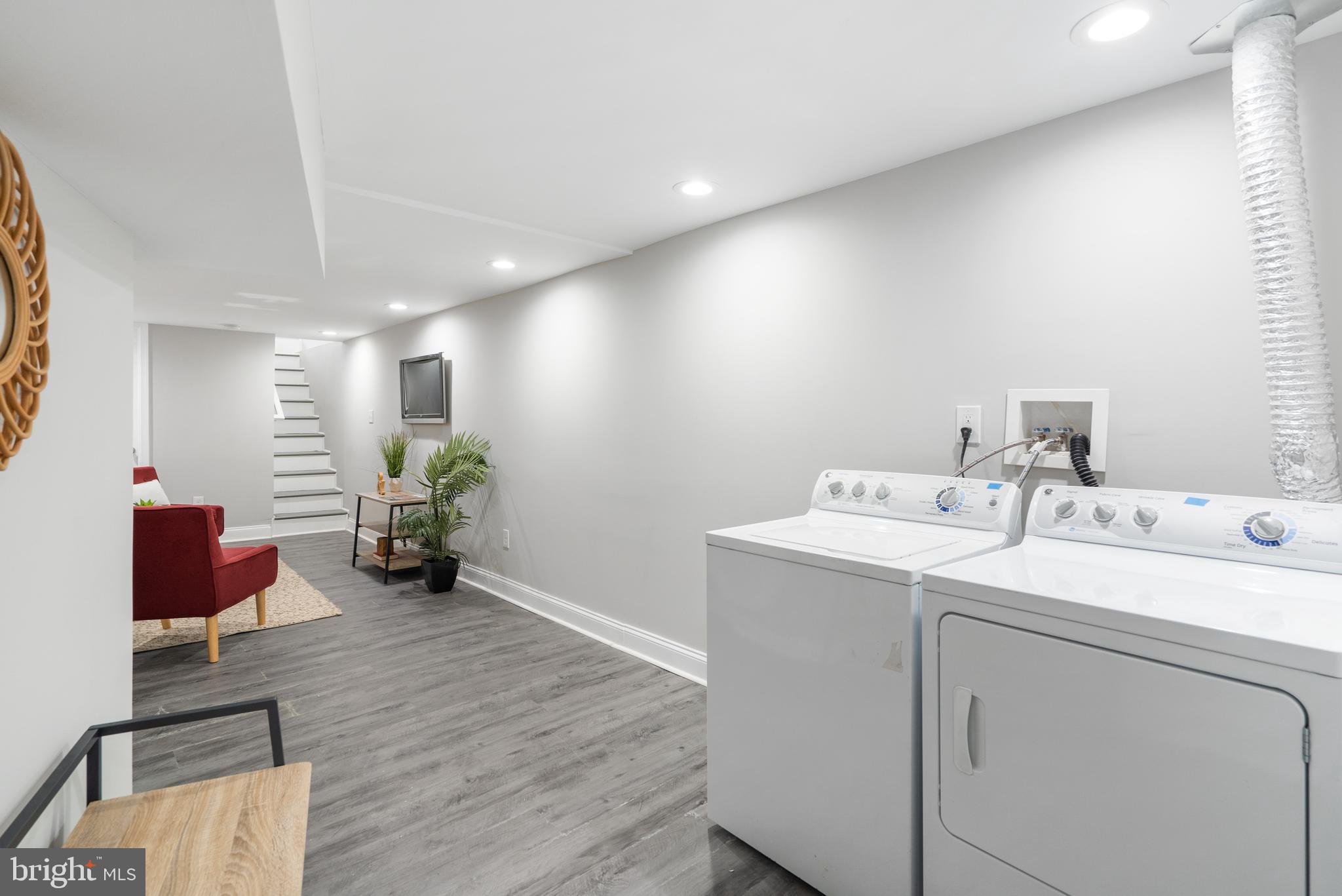 WINCHESTER - Residential