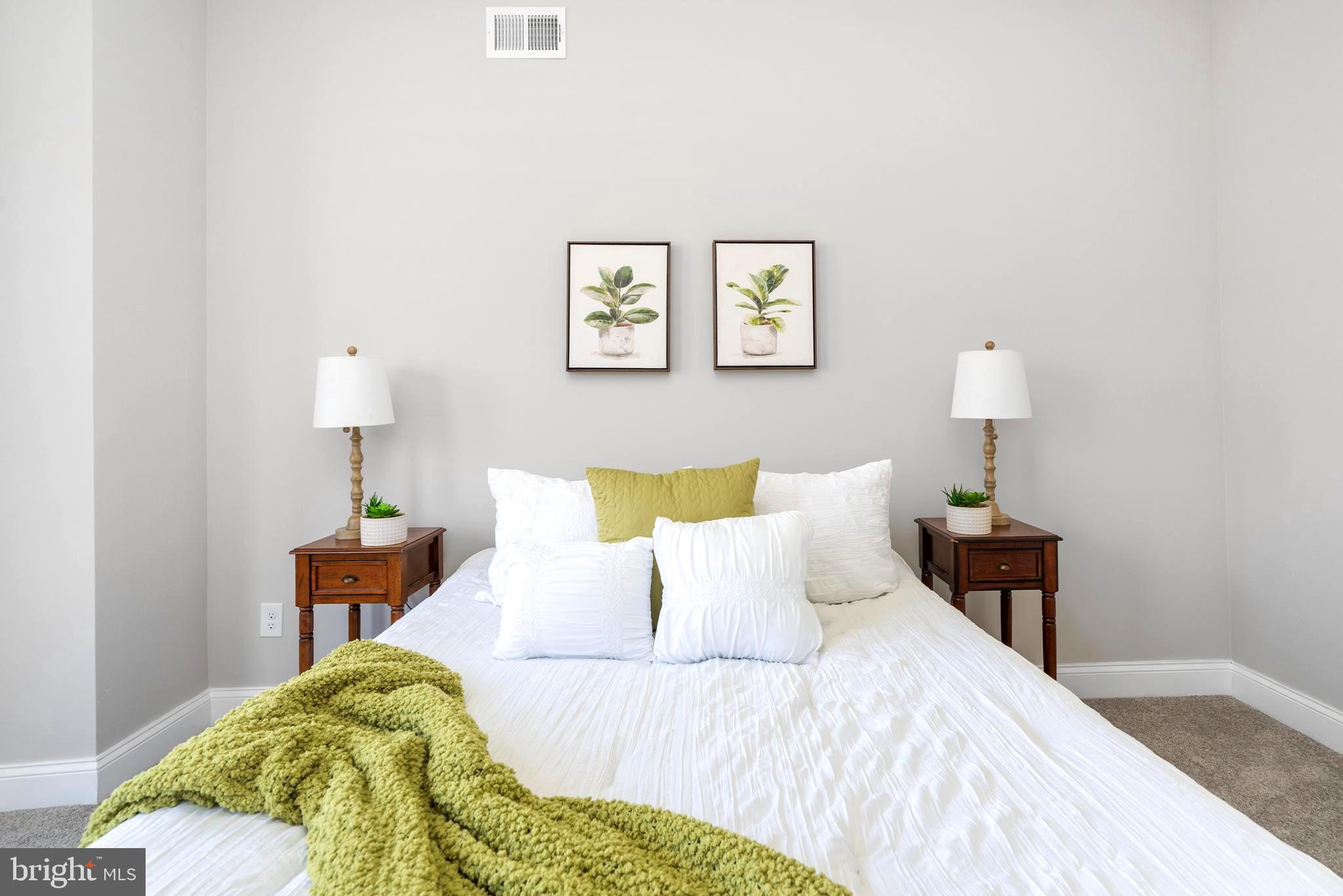 WINCHESTER - Residential