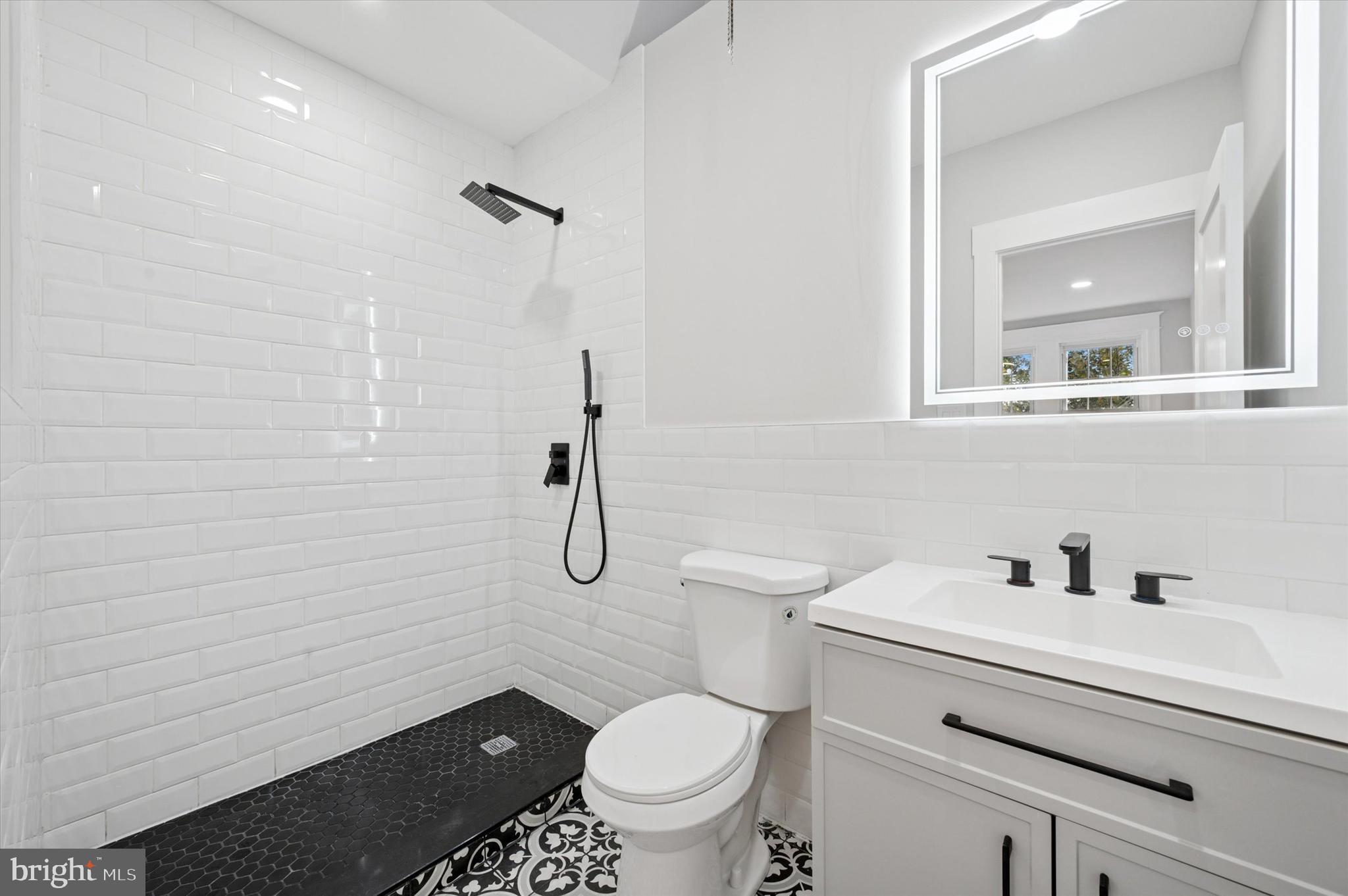 UNIVERSITY CITY - Residential