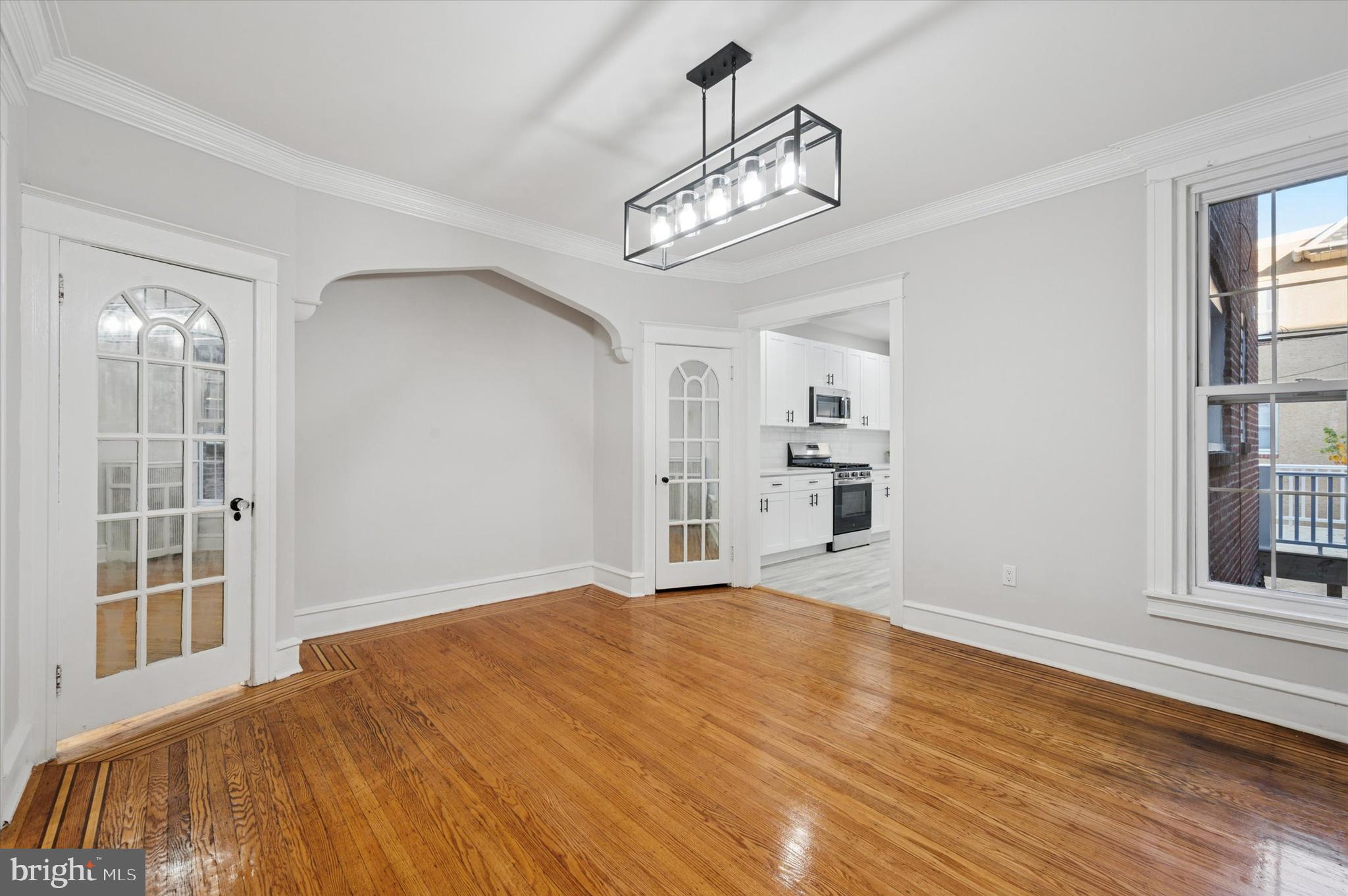 UNIVERSITY CITY - Residential