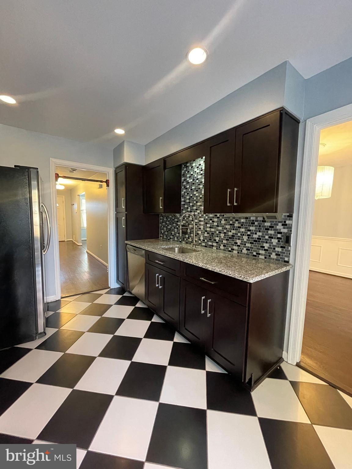 HALLCREST HEIGHTS - Residential Lease