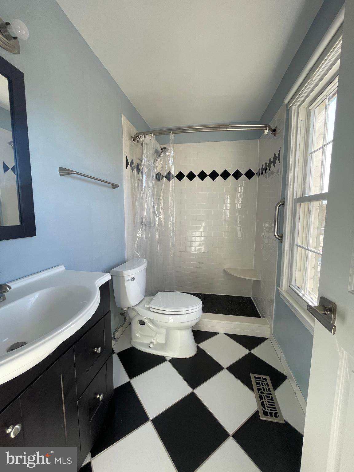 HALLCREST HEIGHTS - Residential Lease