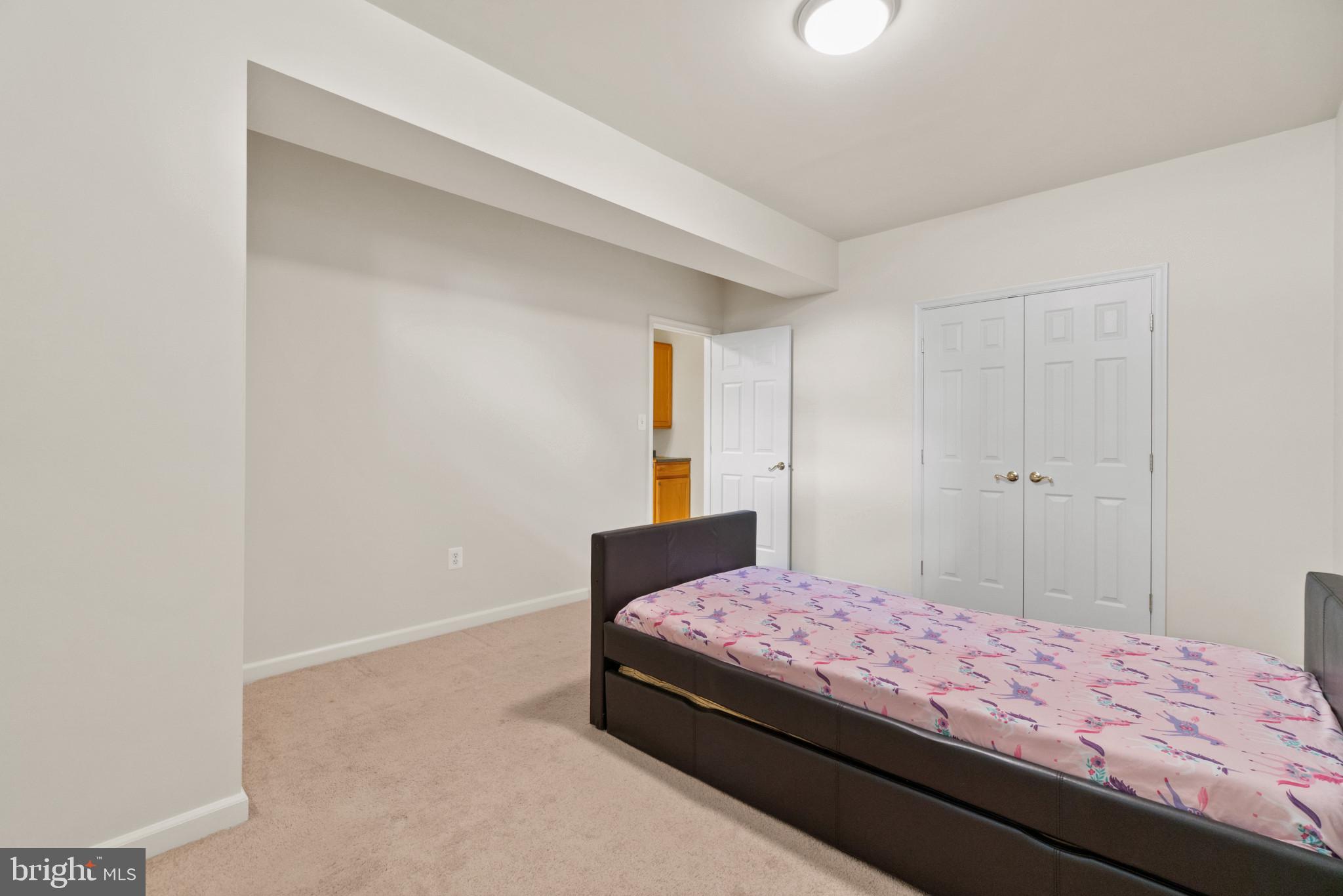 AUTUMN VIEW - Residential