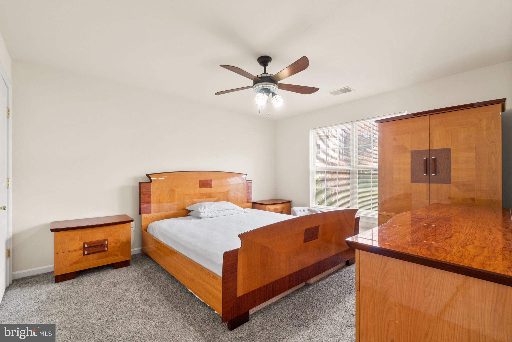 AUTUMN VIEW - Residential