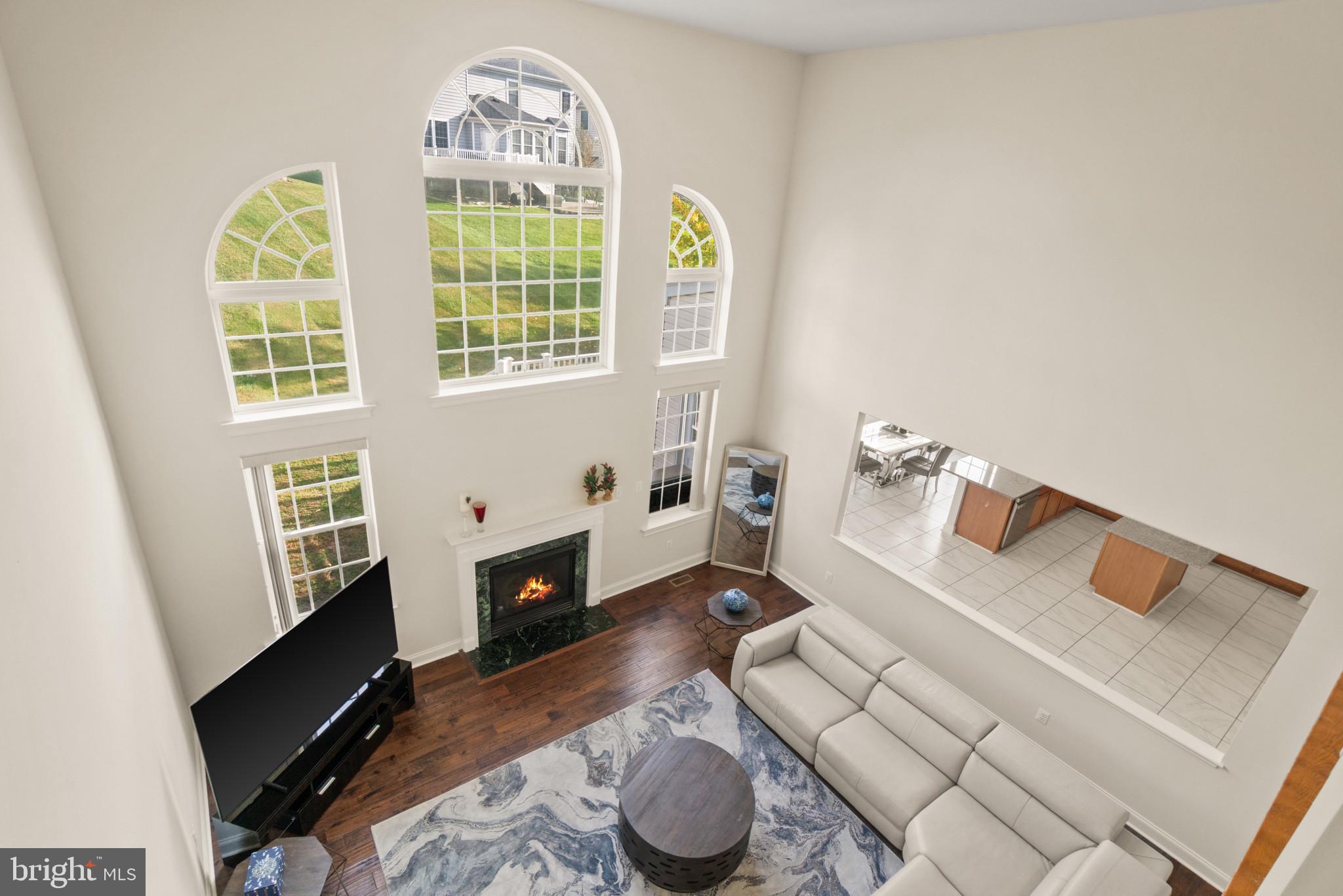 AUTUMN VIEW - Residential