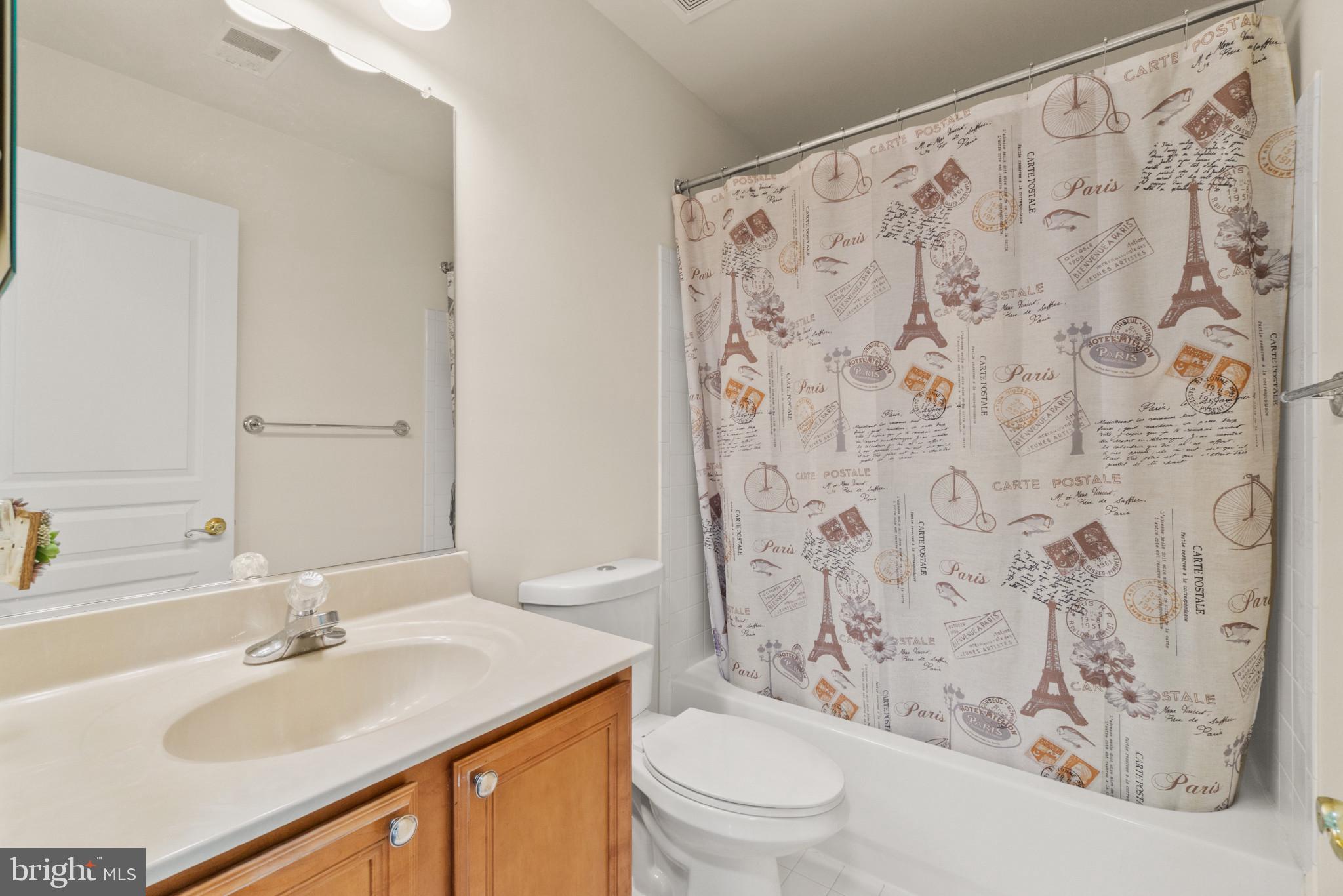 AUTUMN VIEW - Residential