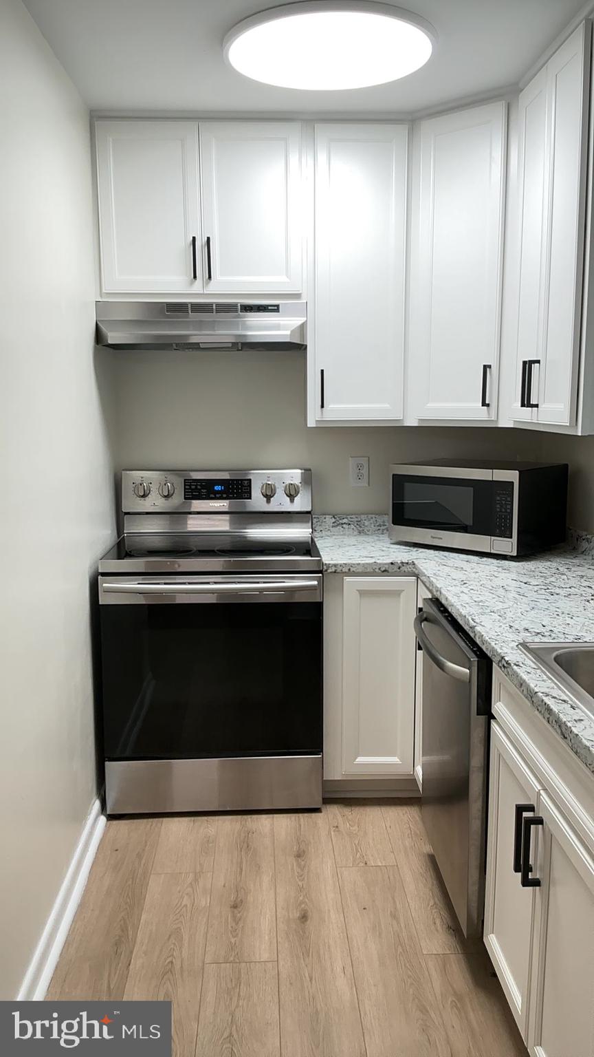 SHANNONDALE - Residential Lease