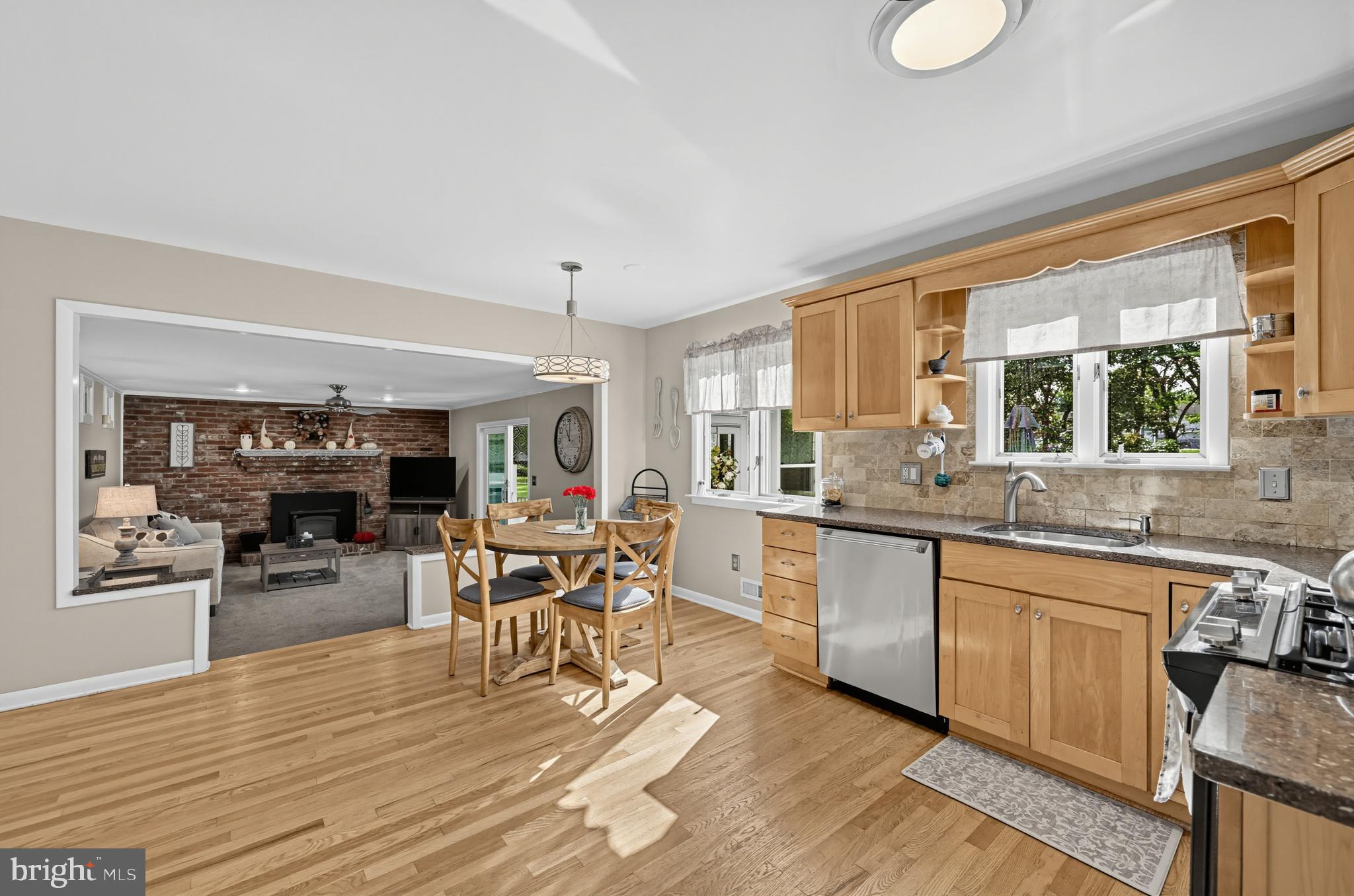 211 HAMILTON ROAD