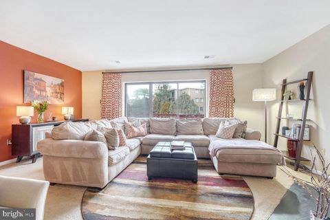 576 BRUMMEL COURT NW WASHINGTON DC 20012