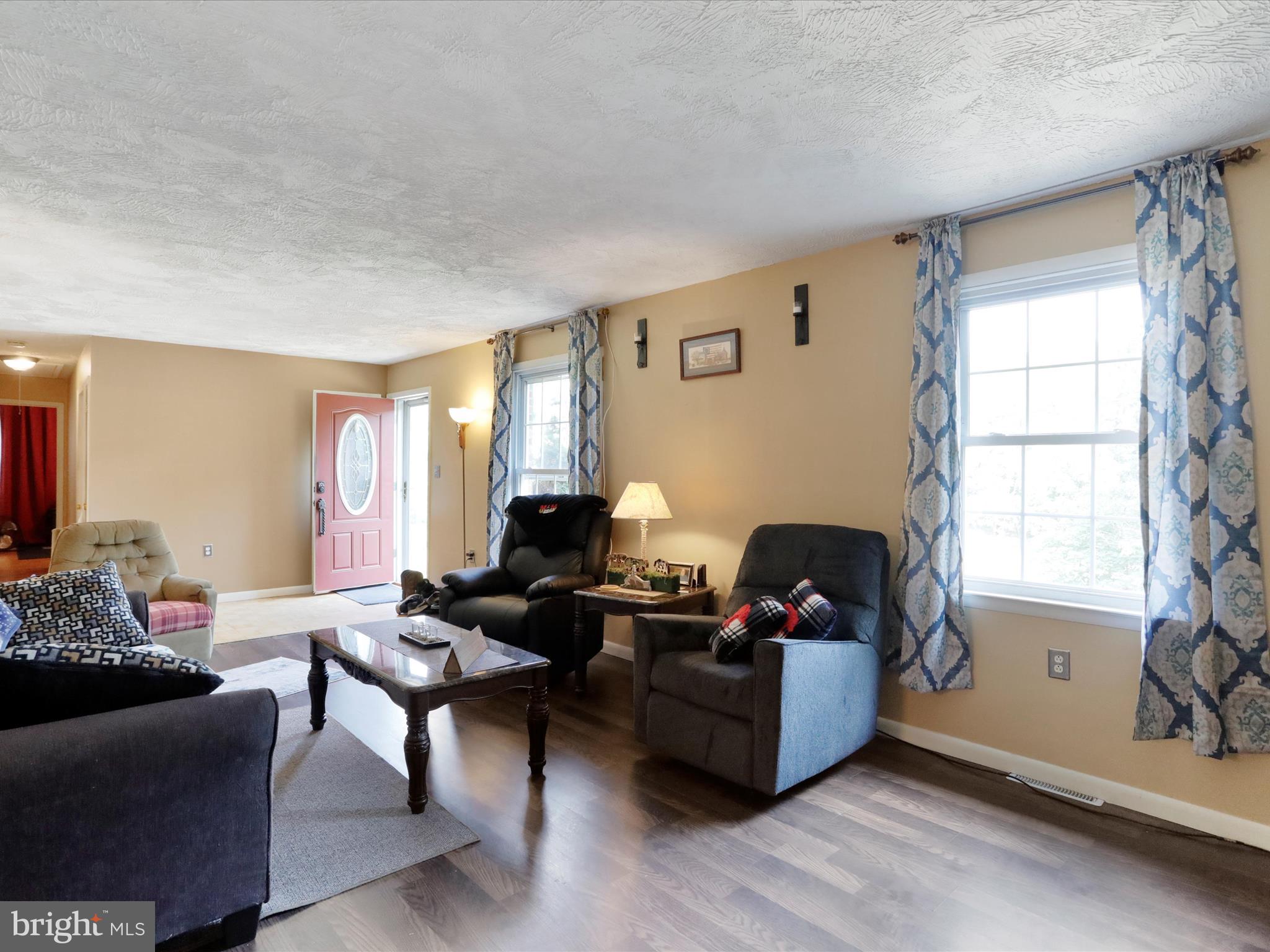 SUNRISE HEIGHTS - Residential