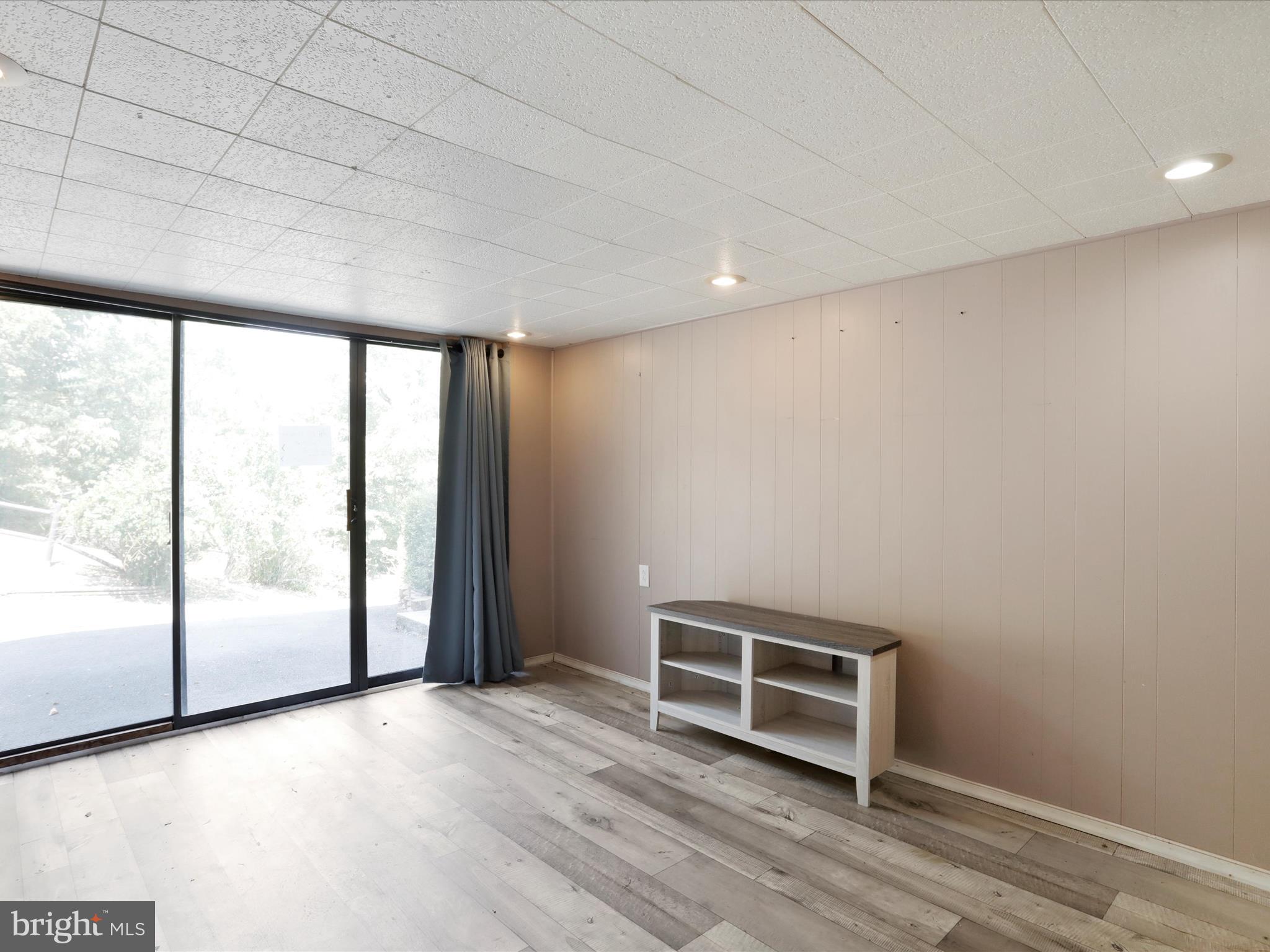 SUNRISE HEIGHTS - Residential