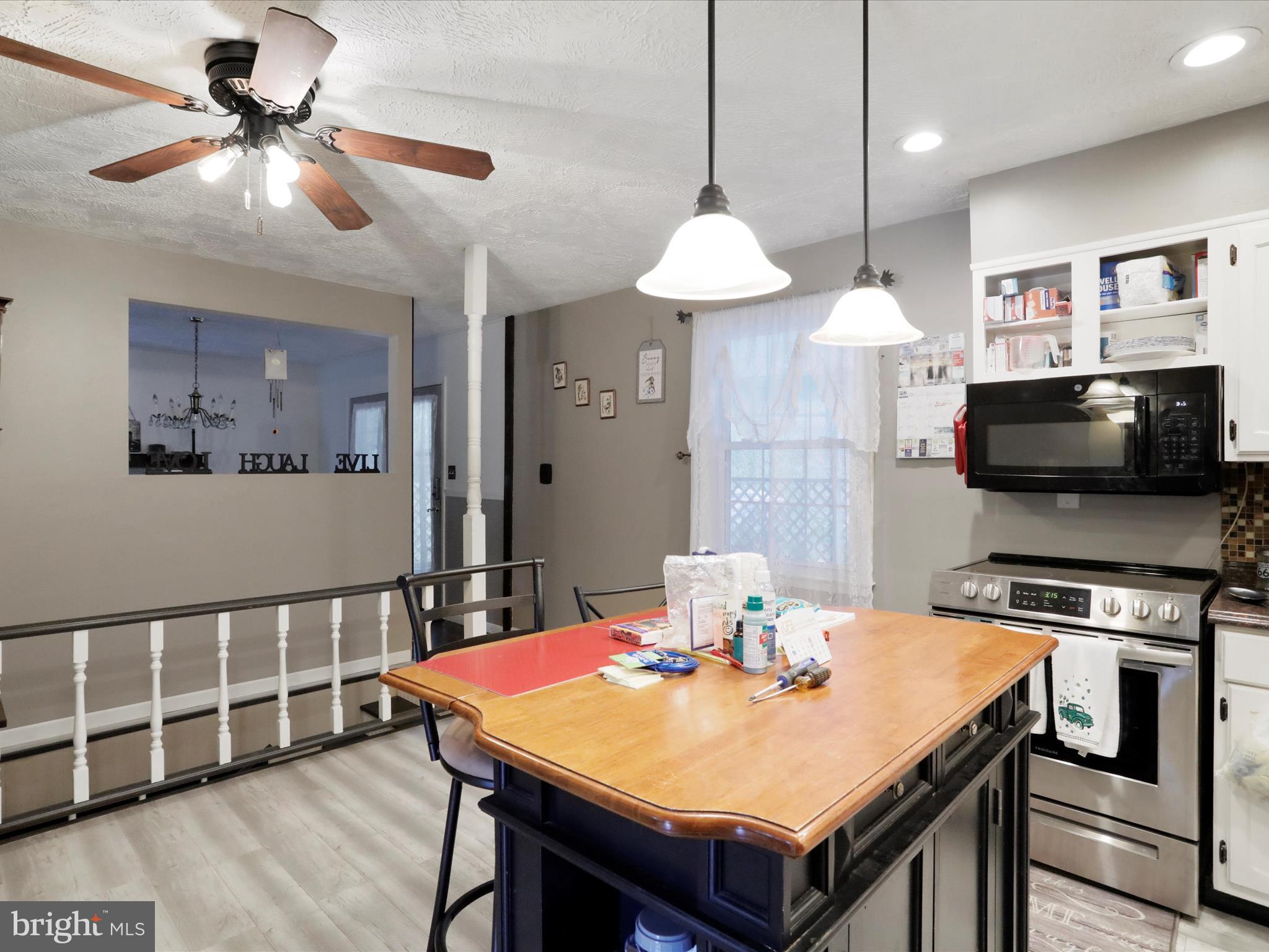 SUNRISE HEIGHTS - Residential