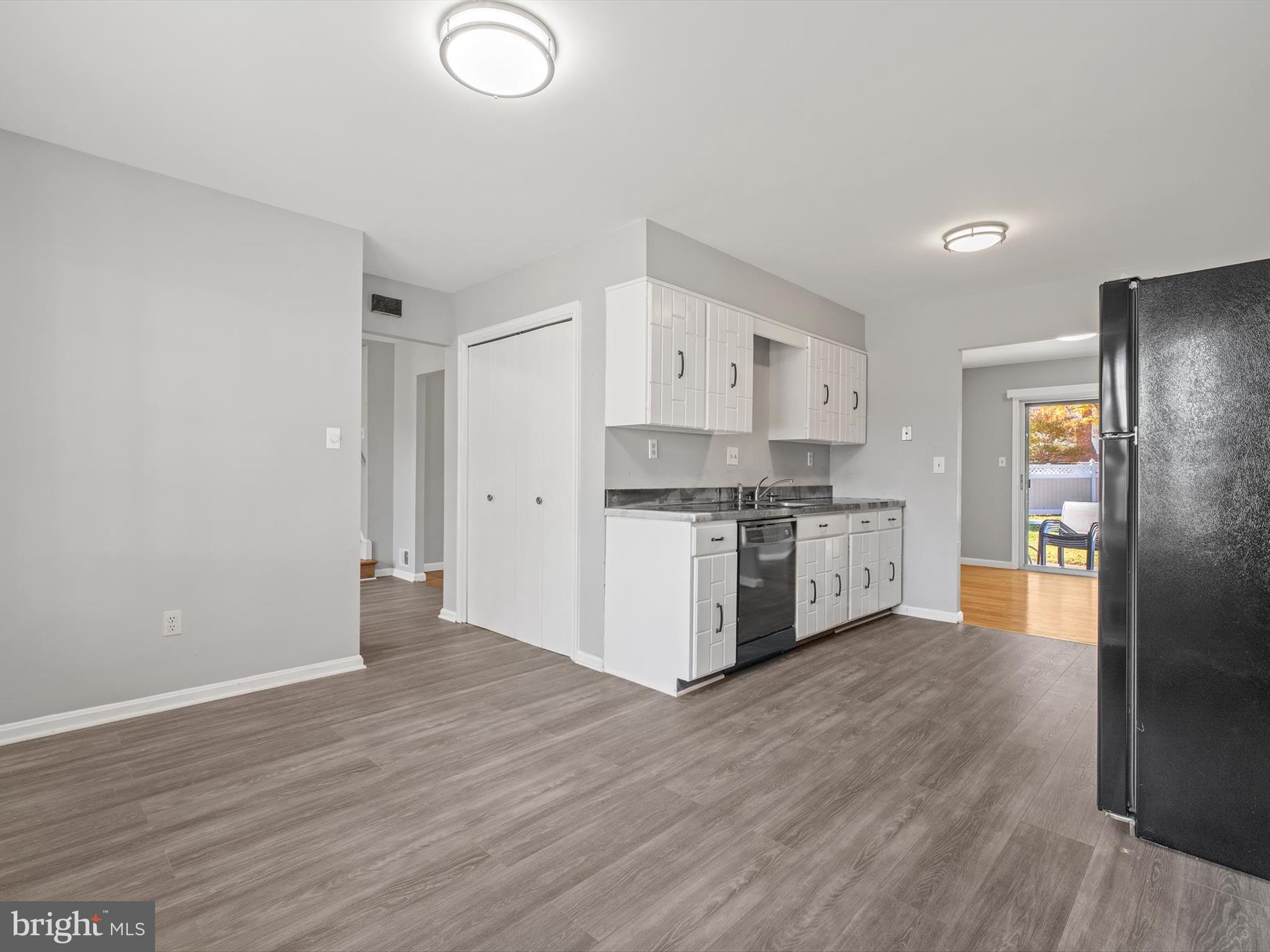 MAPLEWOOD - Residential Lease