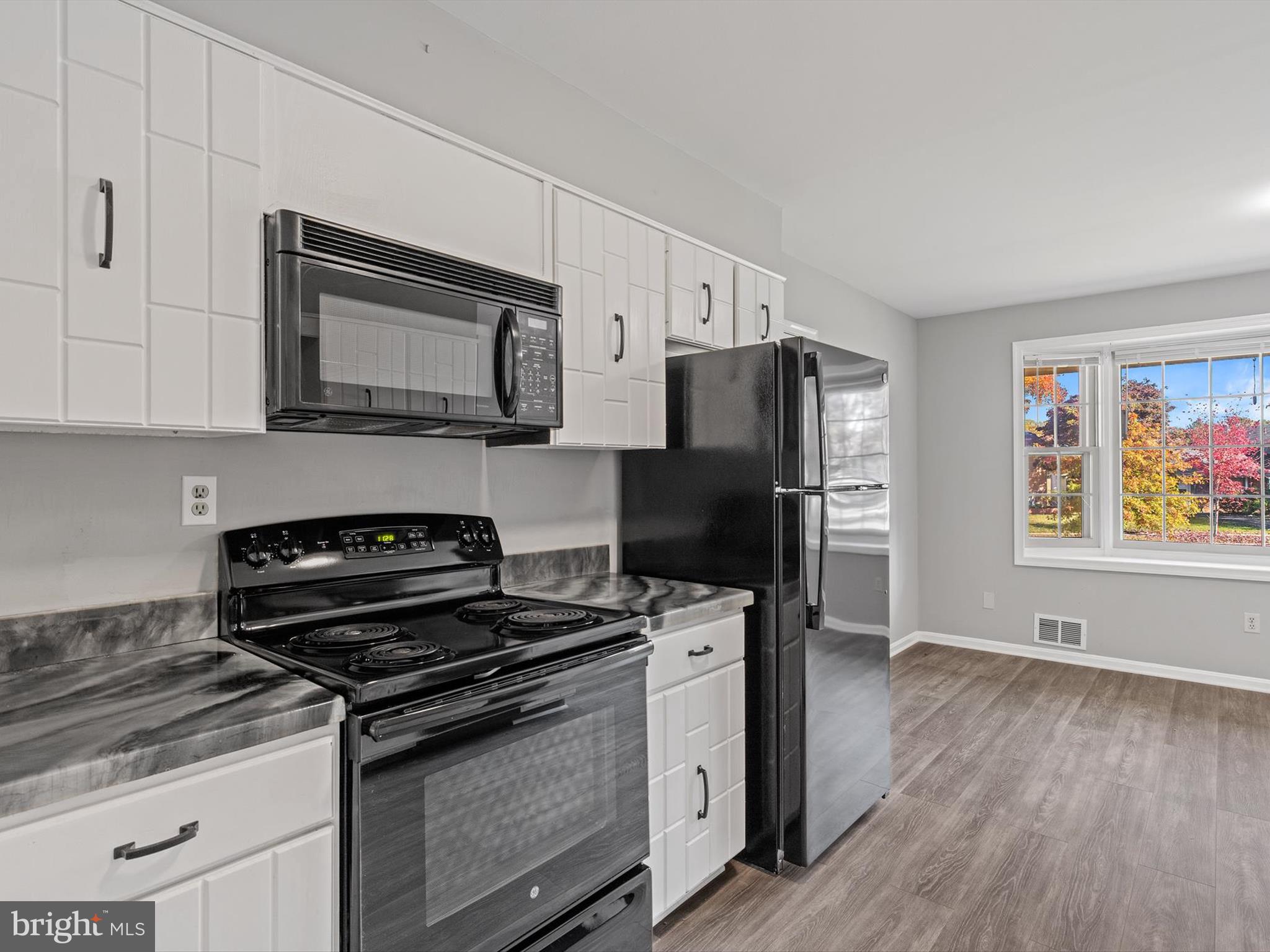 MAPLEWOOD - Residential Lease