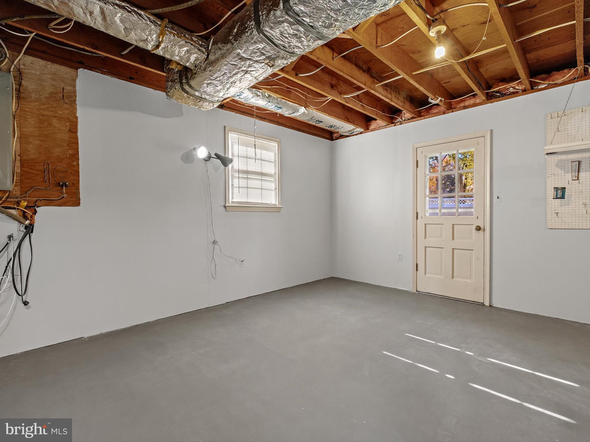 MAPLEWOOD - Residential Lease