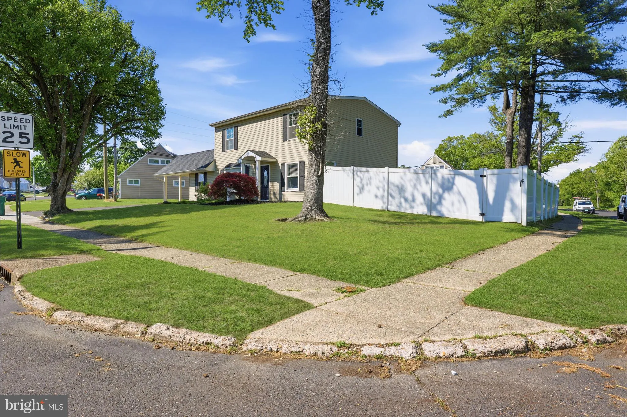 Additional image 91 of 2 Pumpkin Hill Road, Levittown, PA 19056