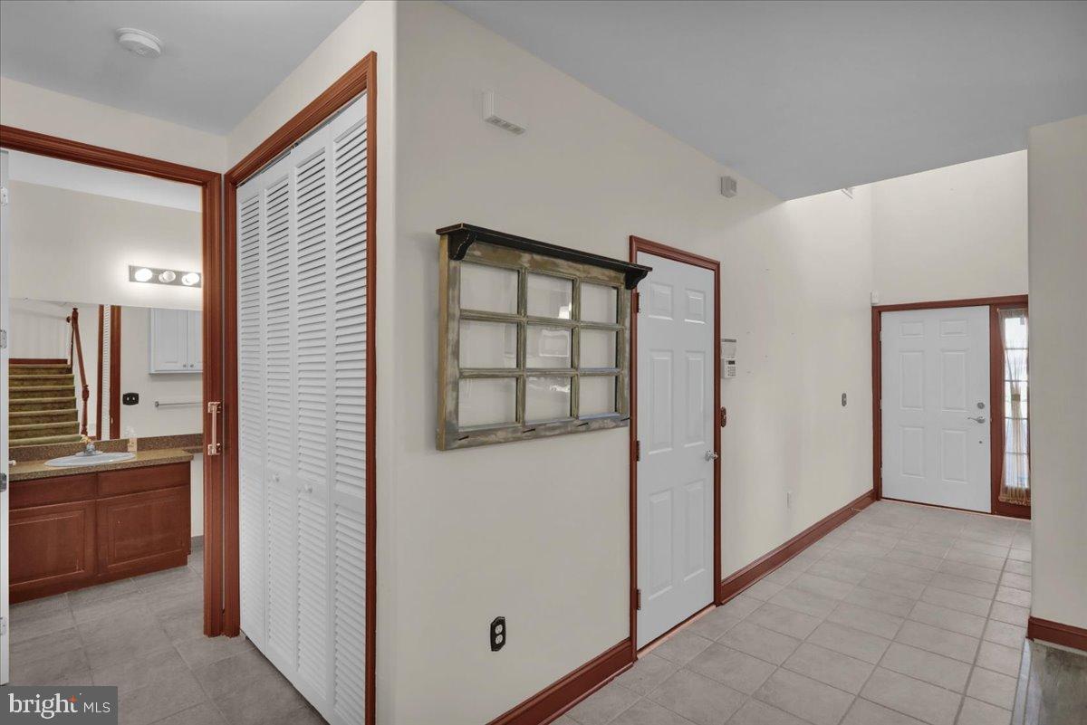 VLG AT MAIDENCREEK - Residential