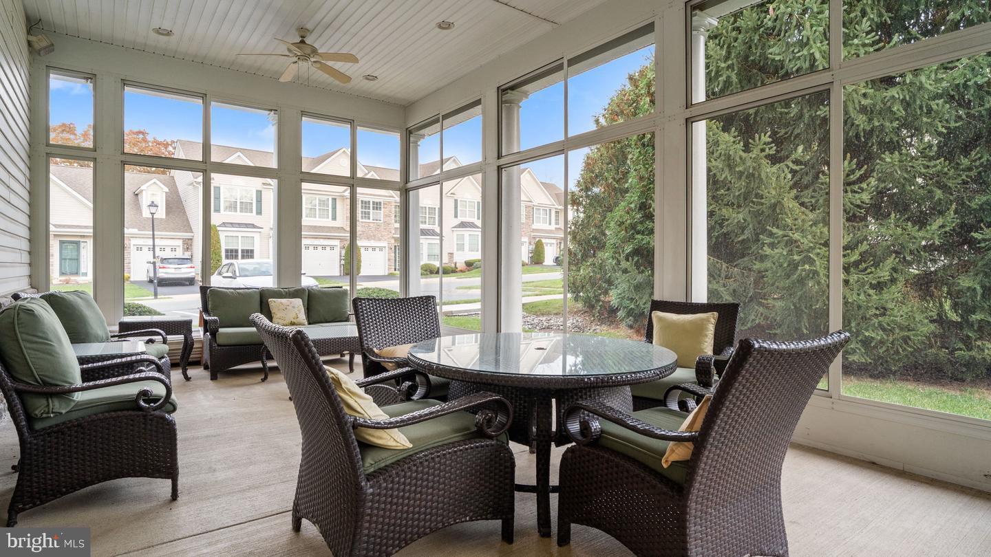 VLG AT MAIDENCREEK - Residential