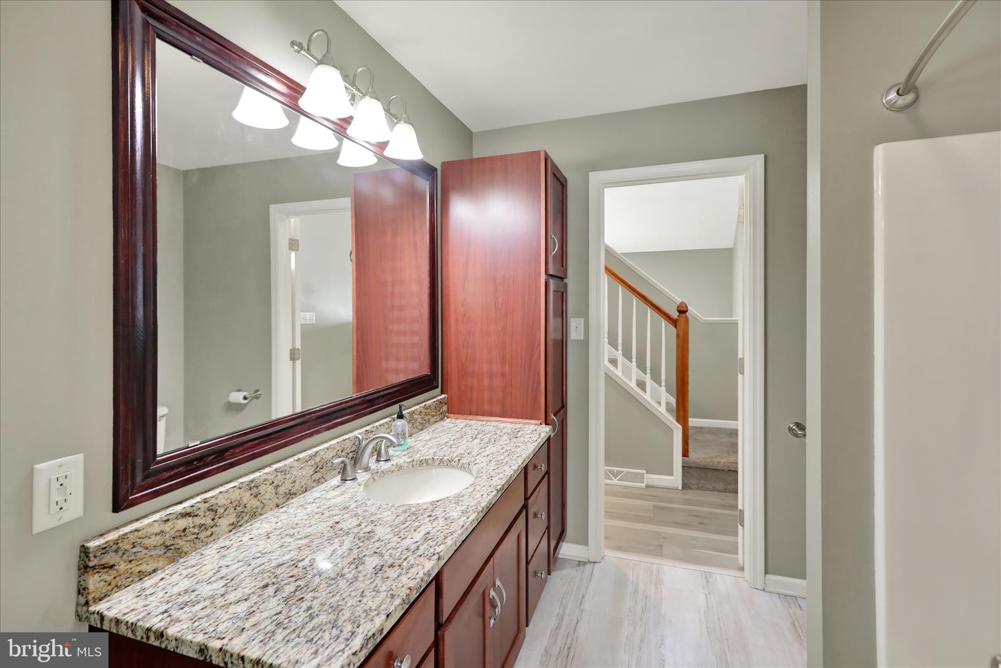 SUMMIT HILLS - Residential