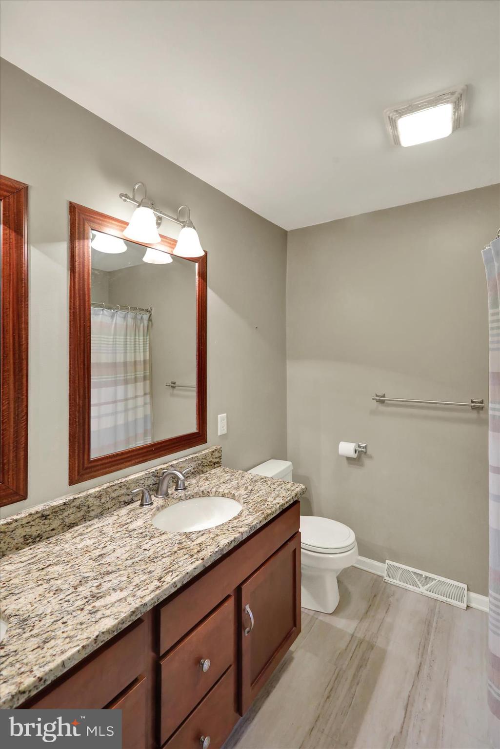 SUMMIT HILLS - Residential