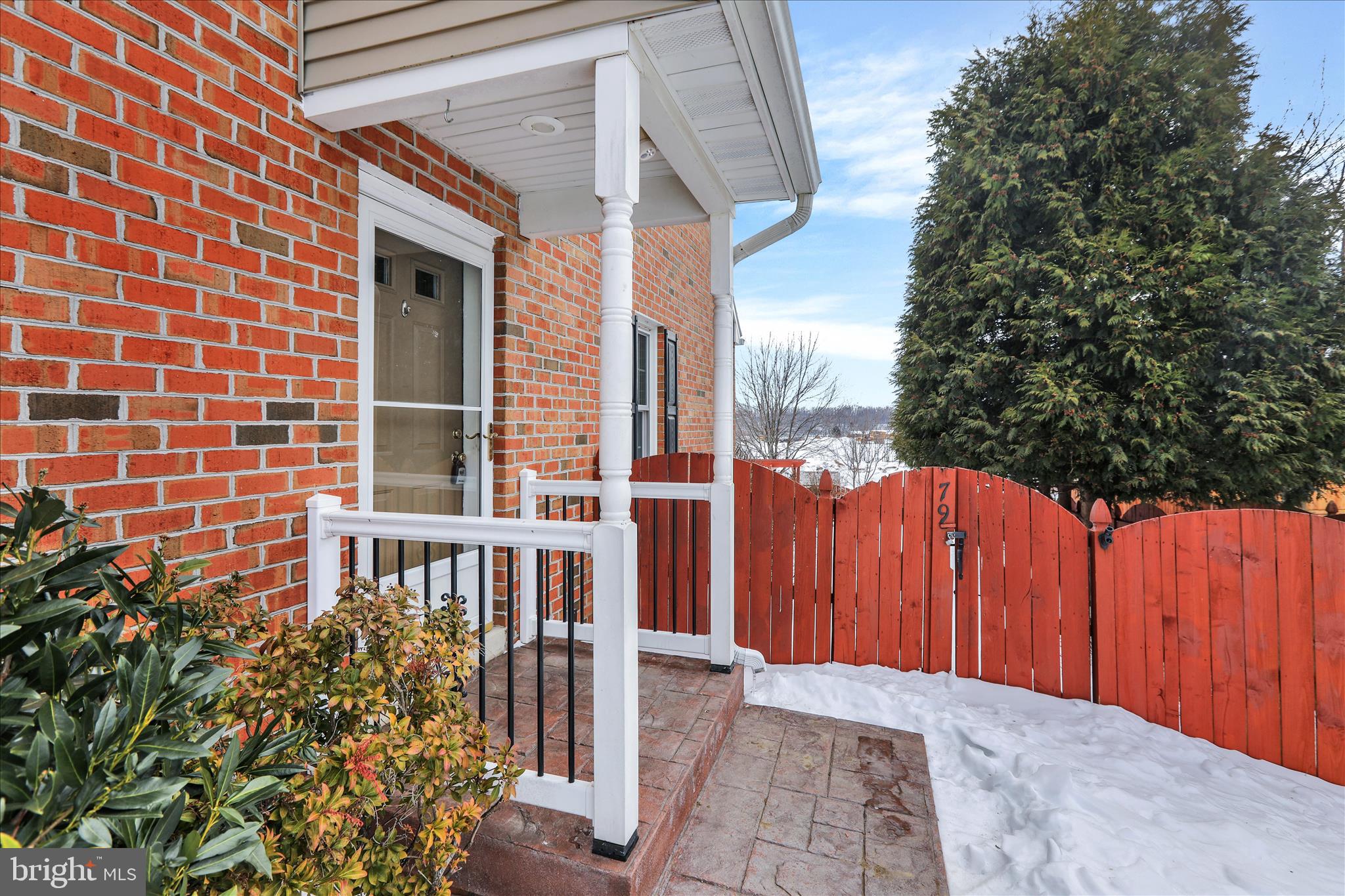 SUMMIT HILLS - Residential