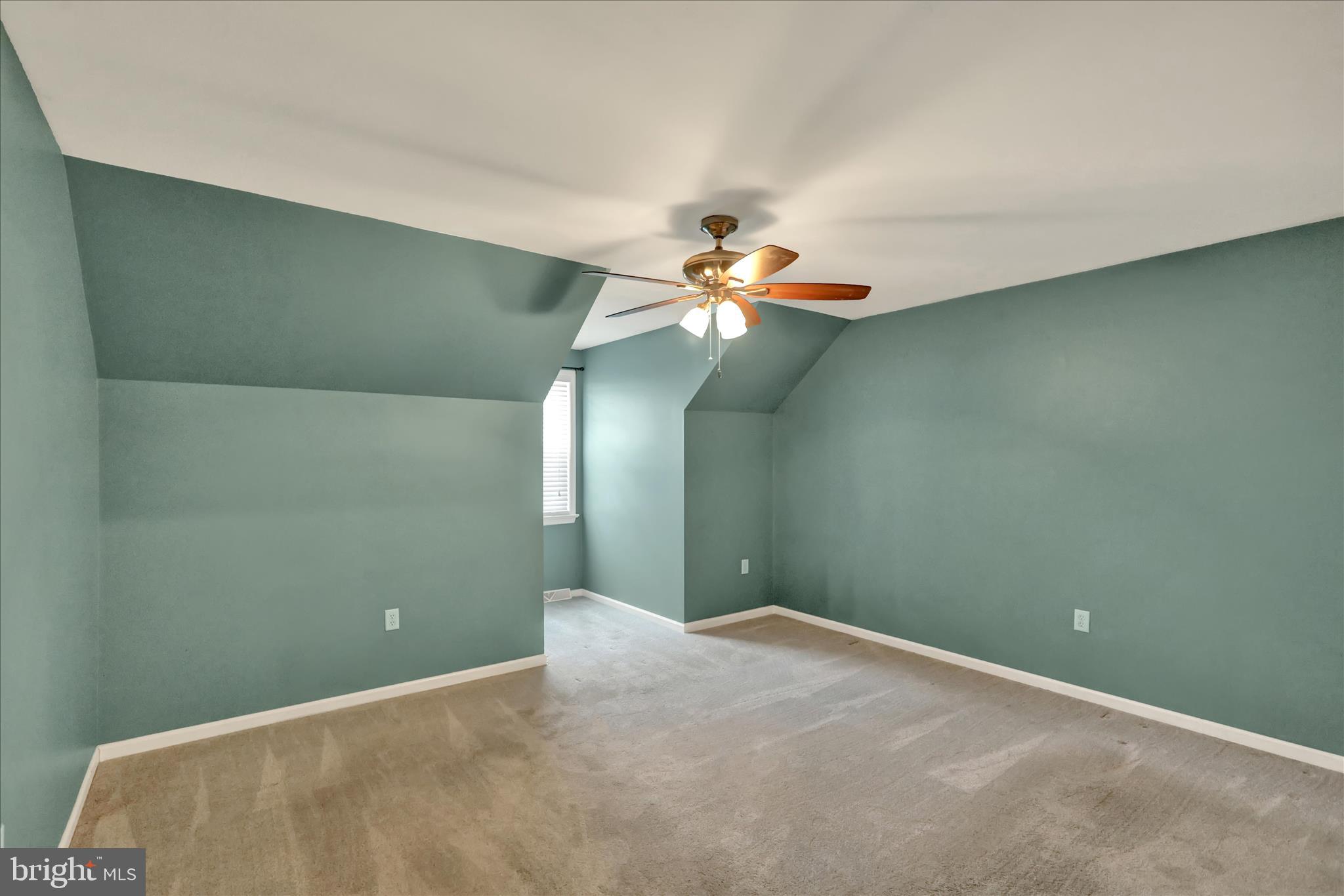 SUMMIT HILLS - Residential