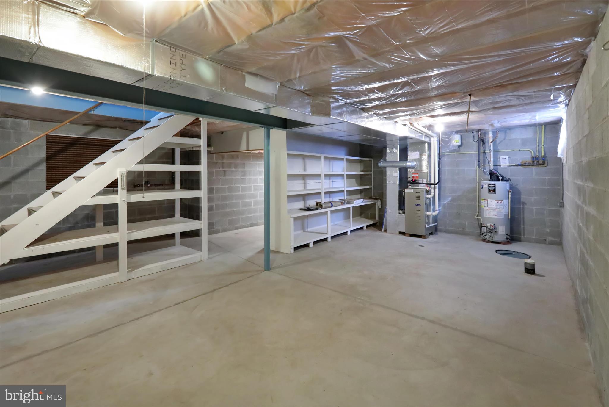 SUMMIT HILLS - Residential