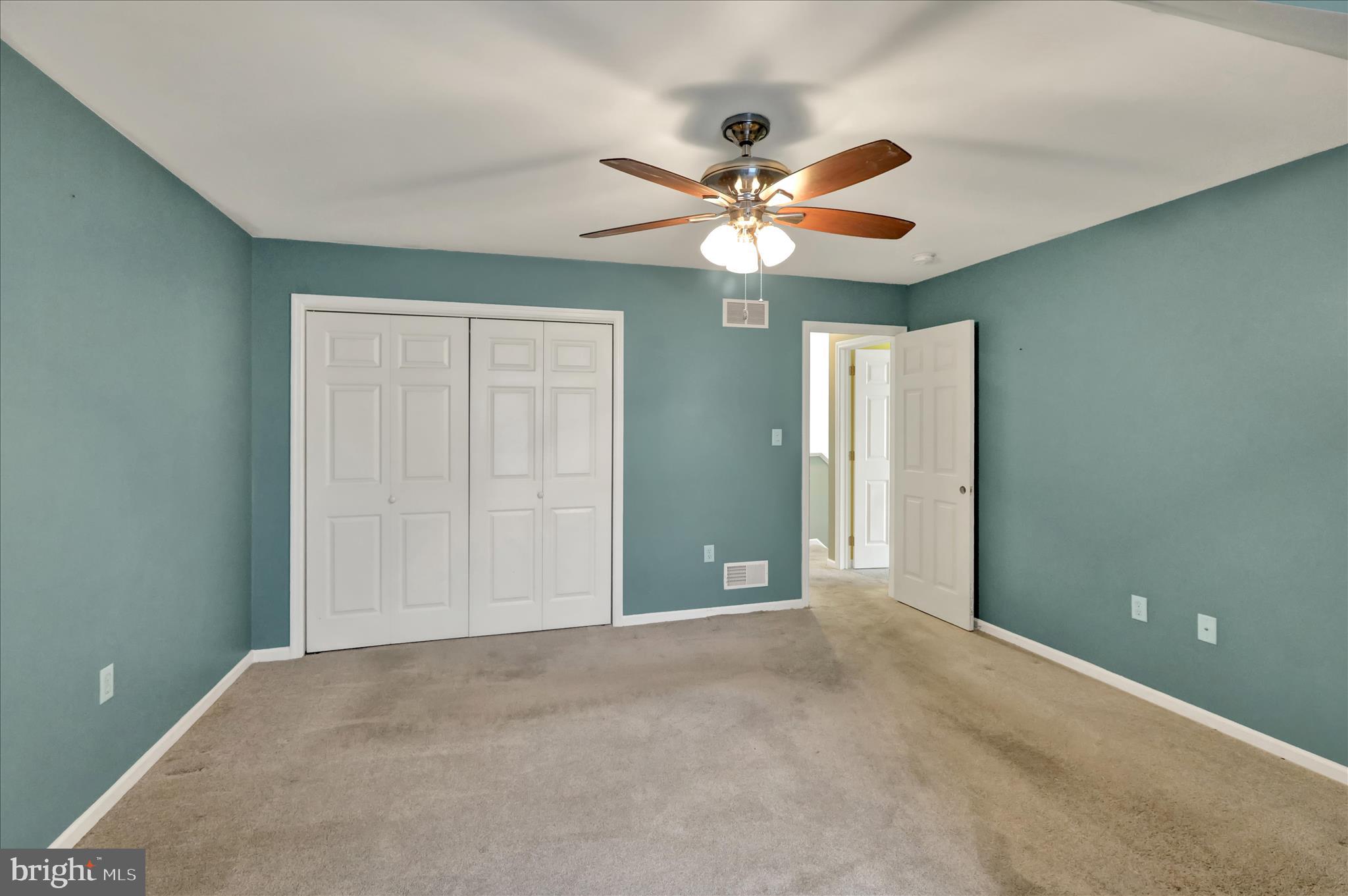 SUMMIT HILLS - Residential