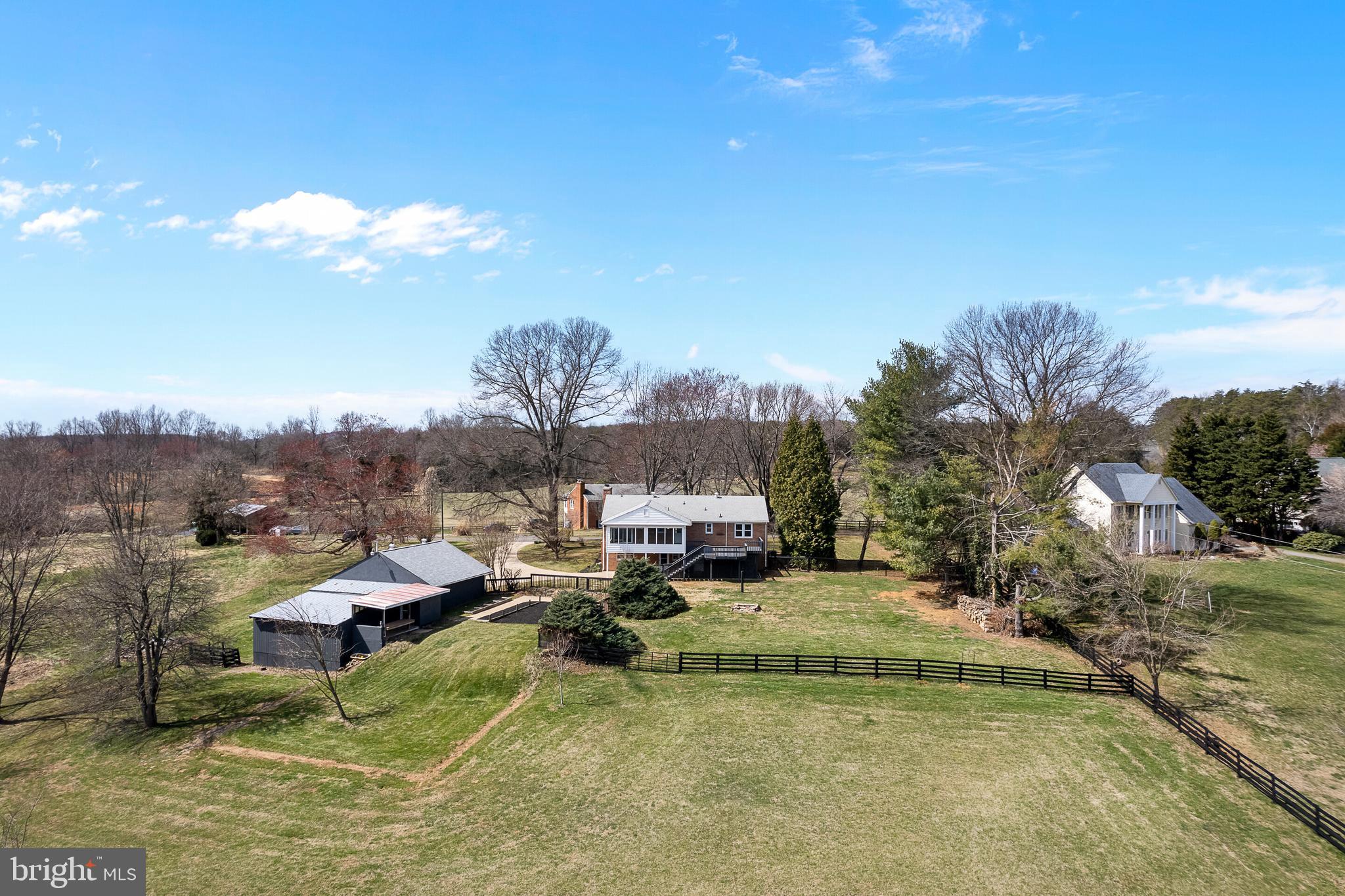 WENDY'S MEADOW - Residential