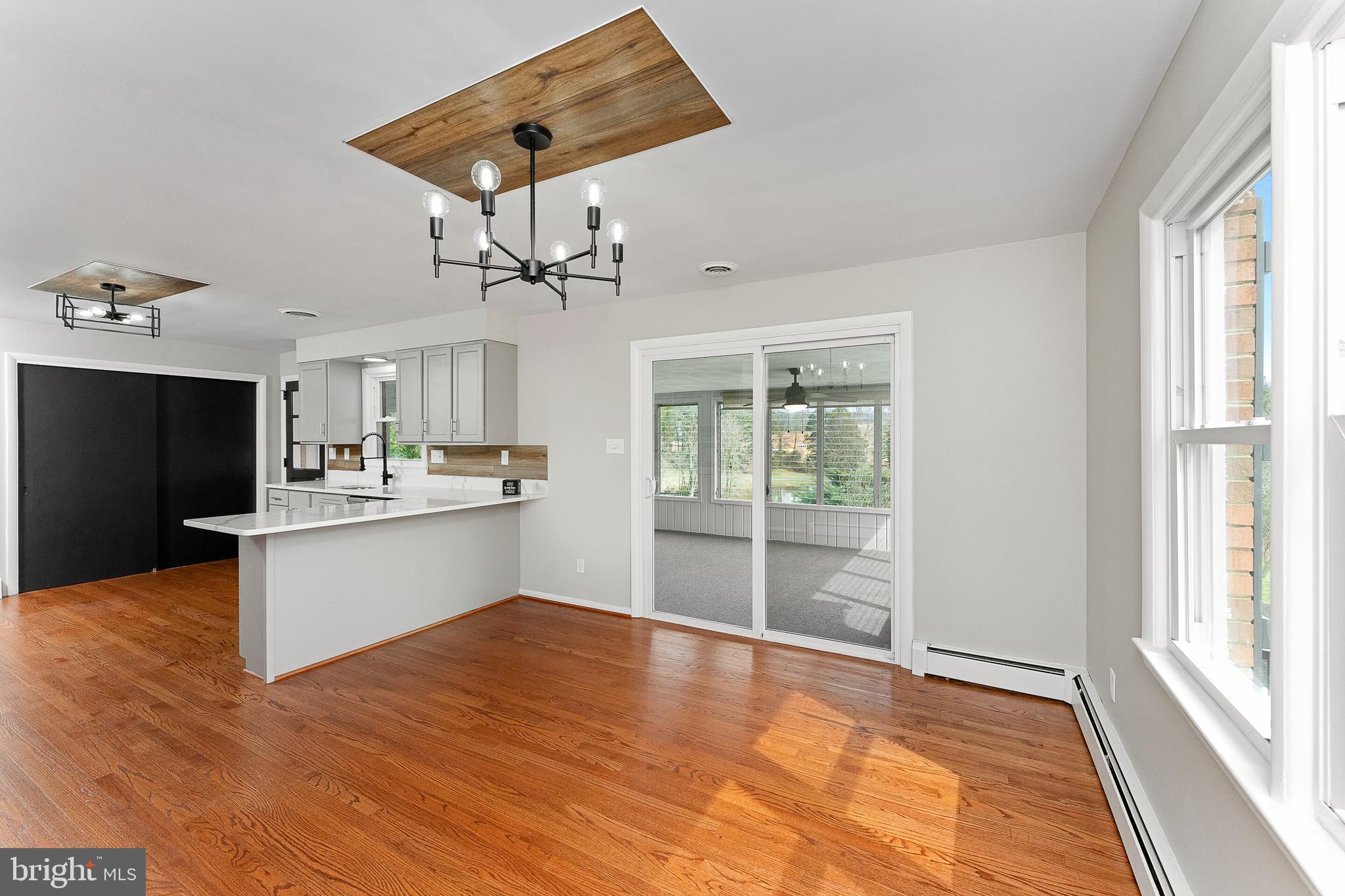 WENDY'S MEADOW - Residential