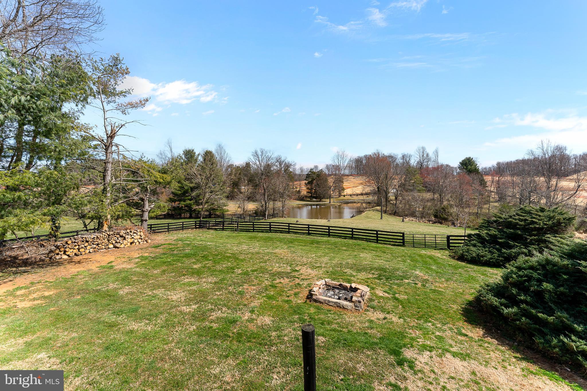 WENDY'S MEADOW - Residential