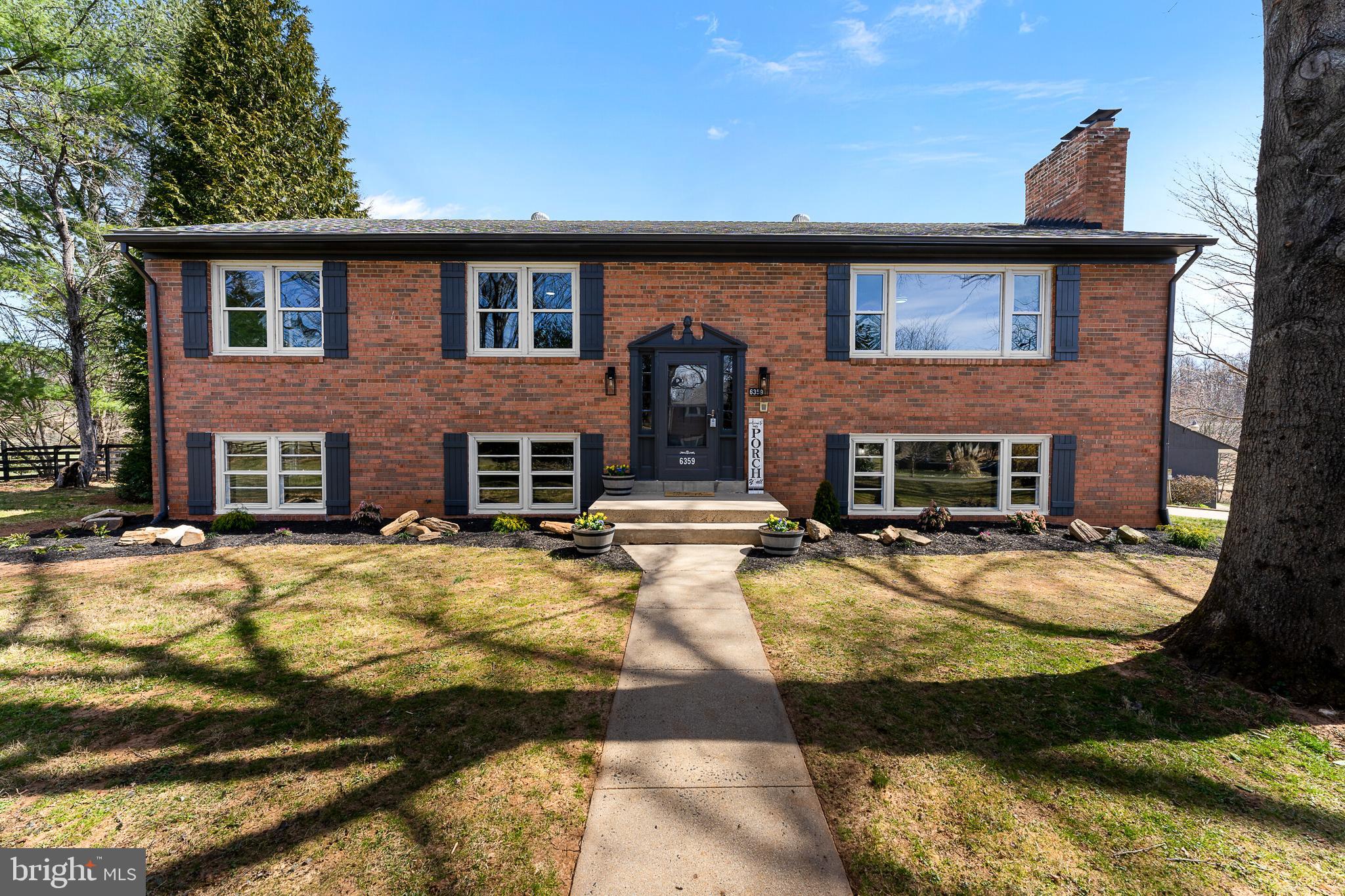 WENDY'S MEADOW - Residential