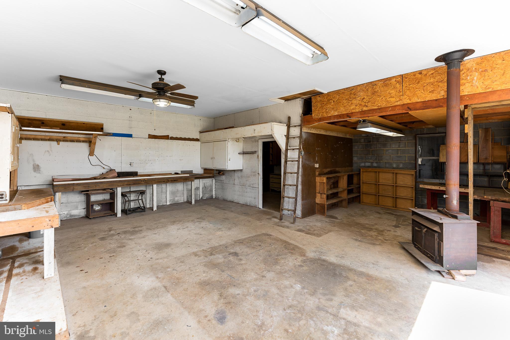 WENDY'S MEADOW - Residential