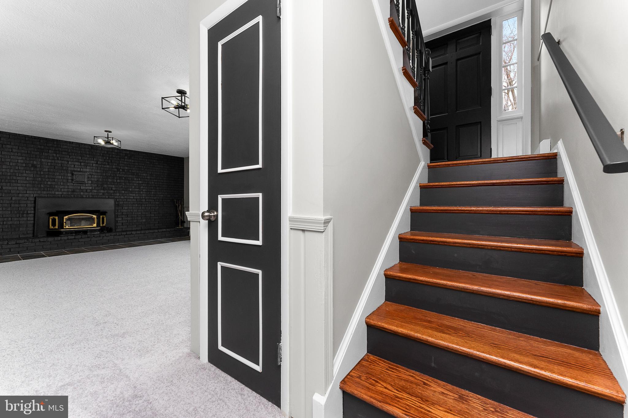 WENDY'S MEADOW - Residential