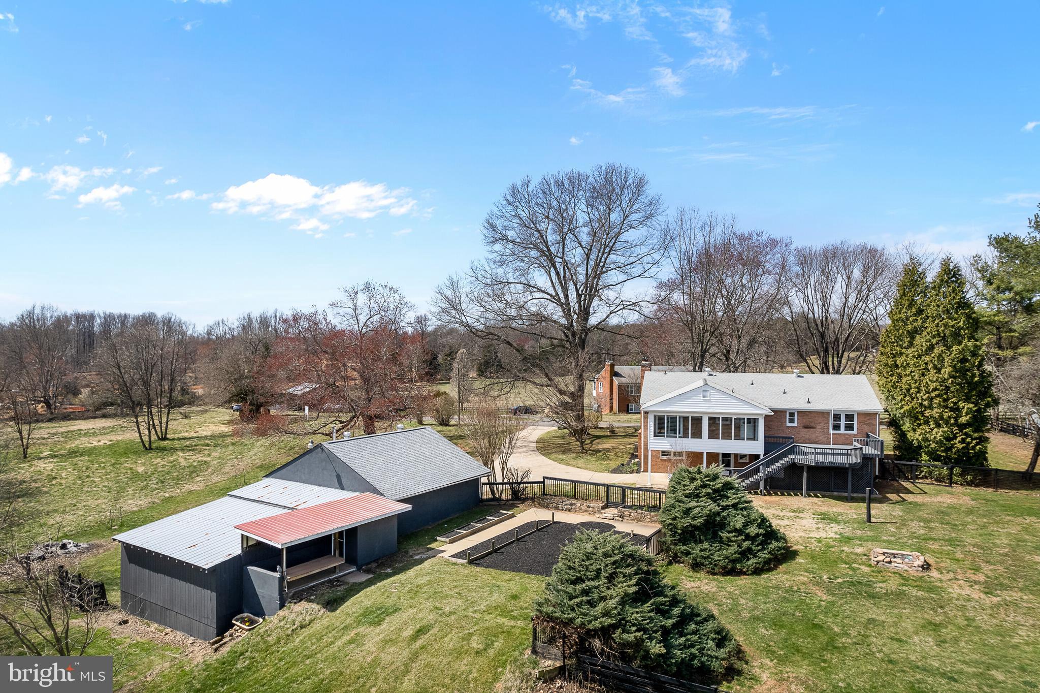 WENDY'S MEADOW - Residential