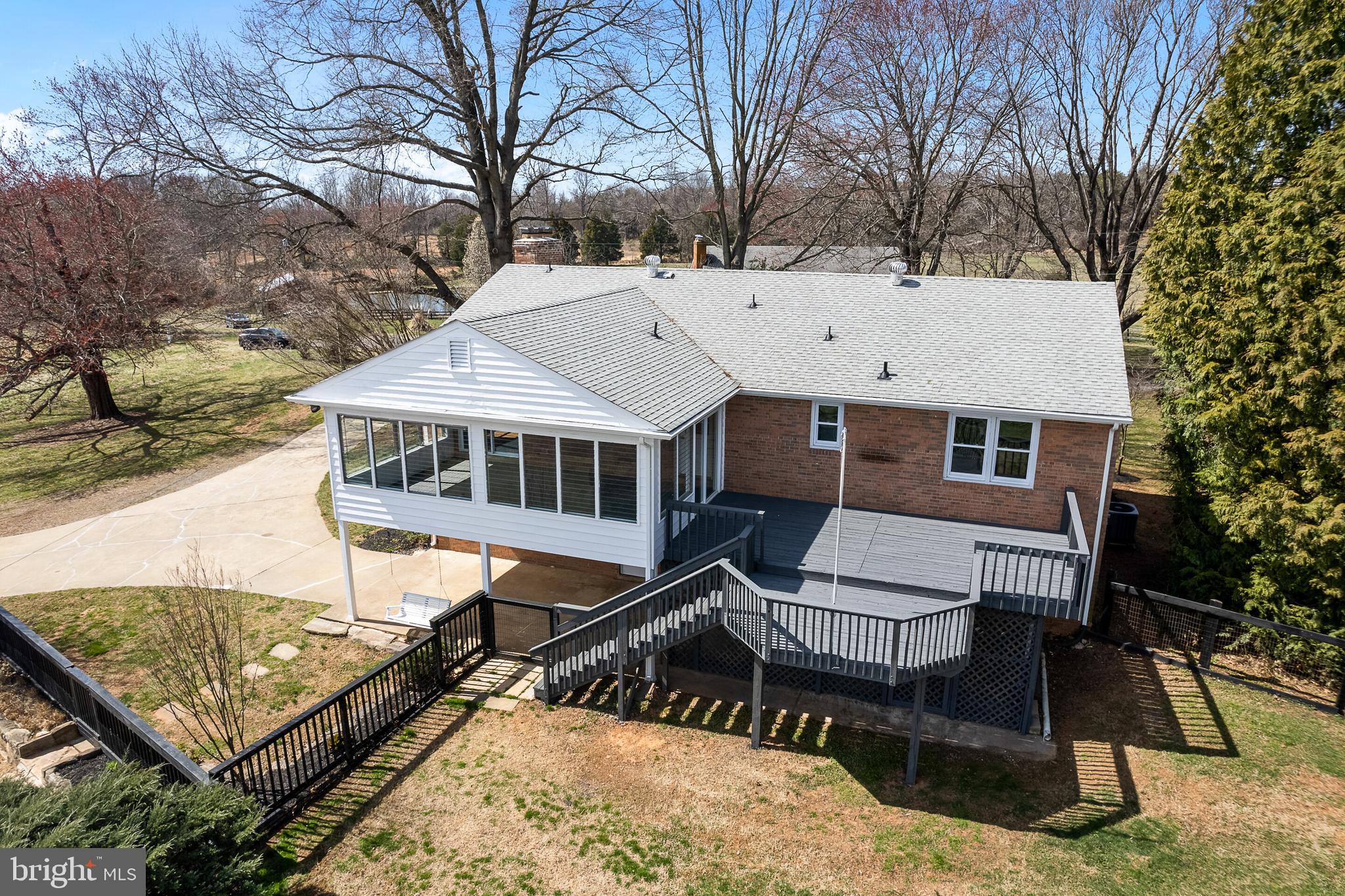 WENDY'S MEADOW - Residential