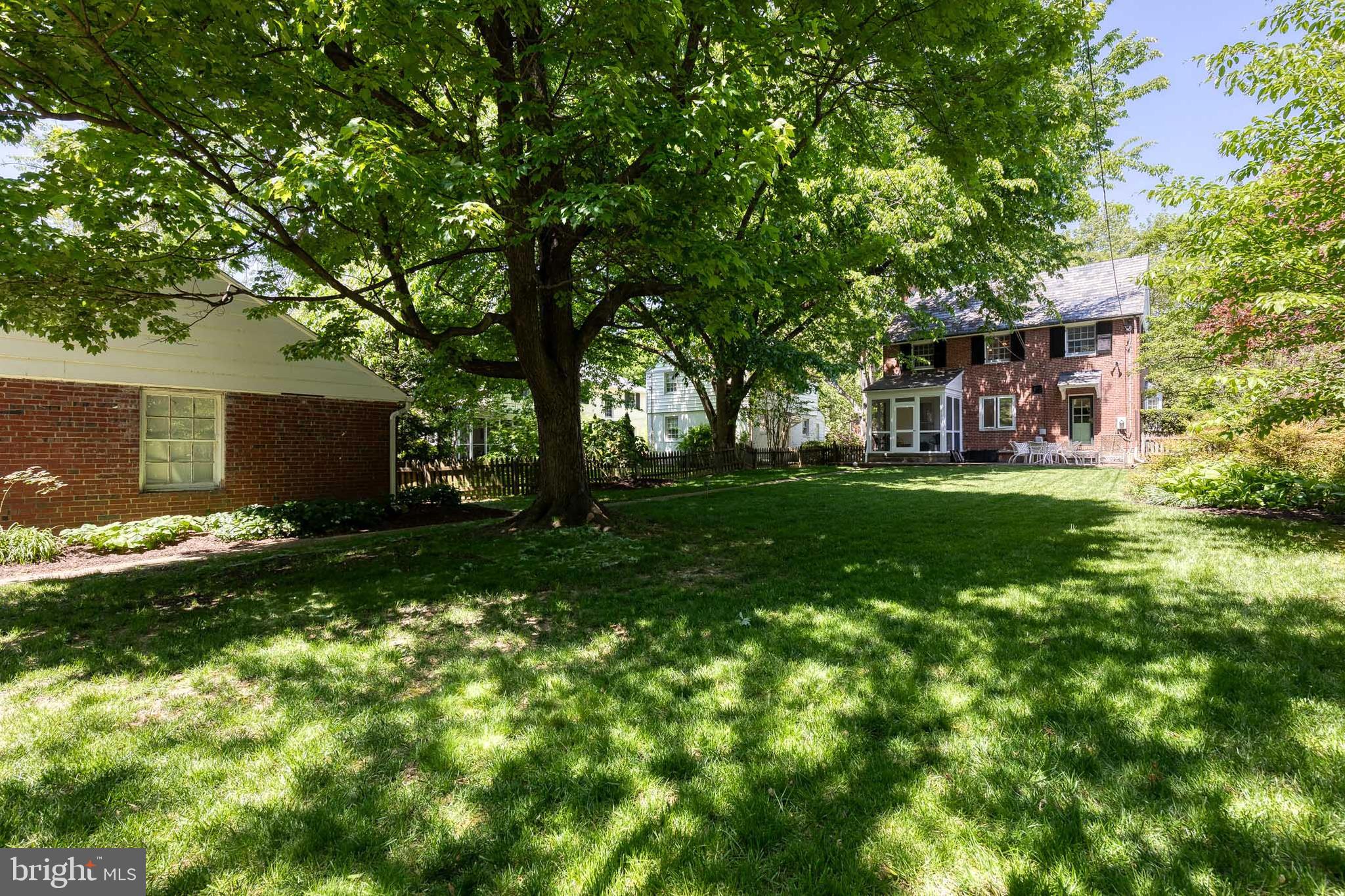 HOMELAND HISTORIC DISTRICT - Residential