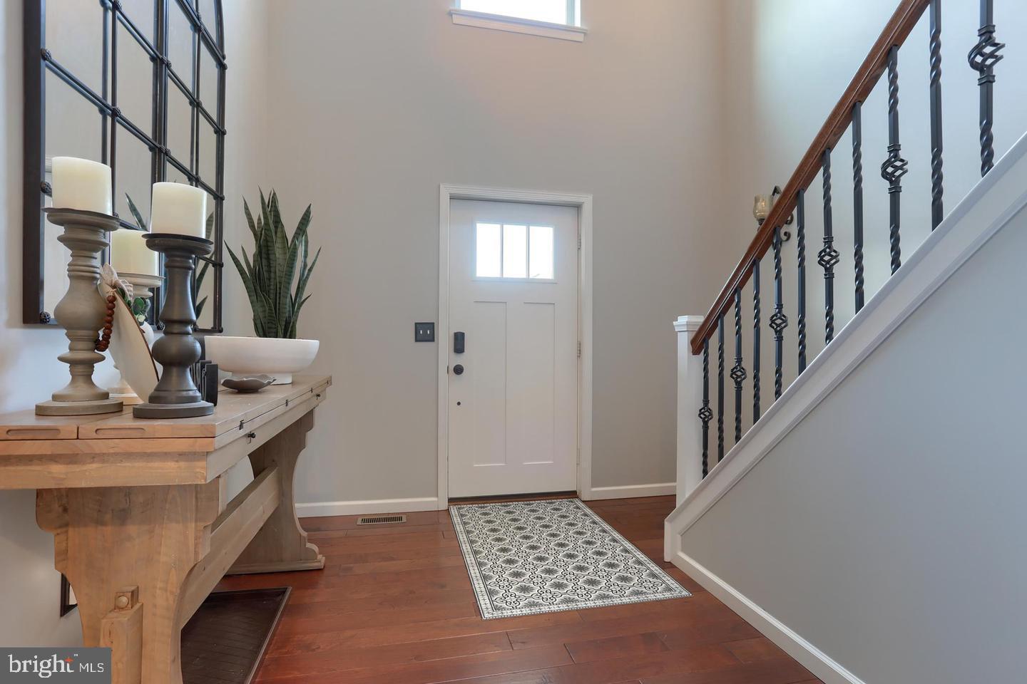 MAYAPPLE WOODS - Residential