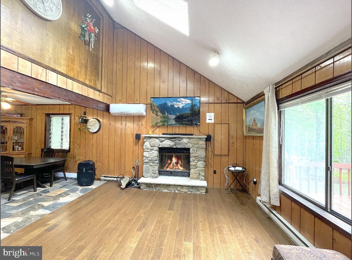 72 CREEK VIEW DRIVE E