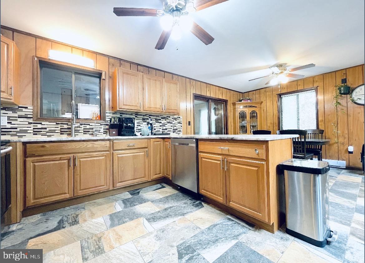 72 CREEK VIEW DRIVE E