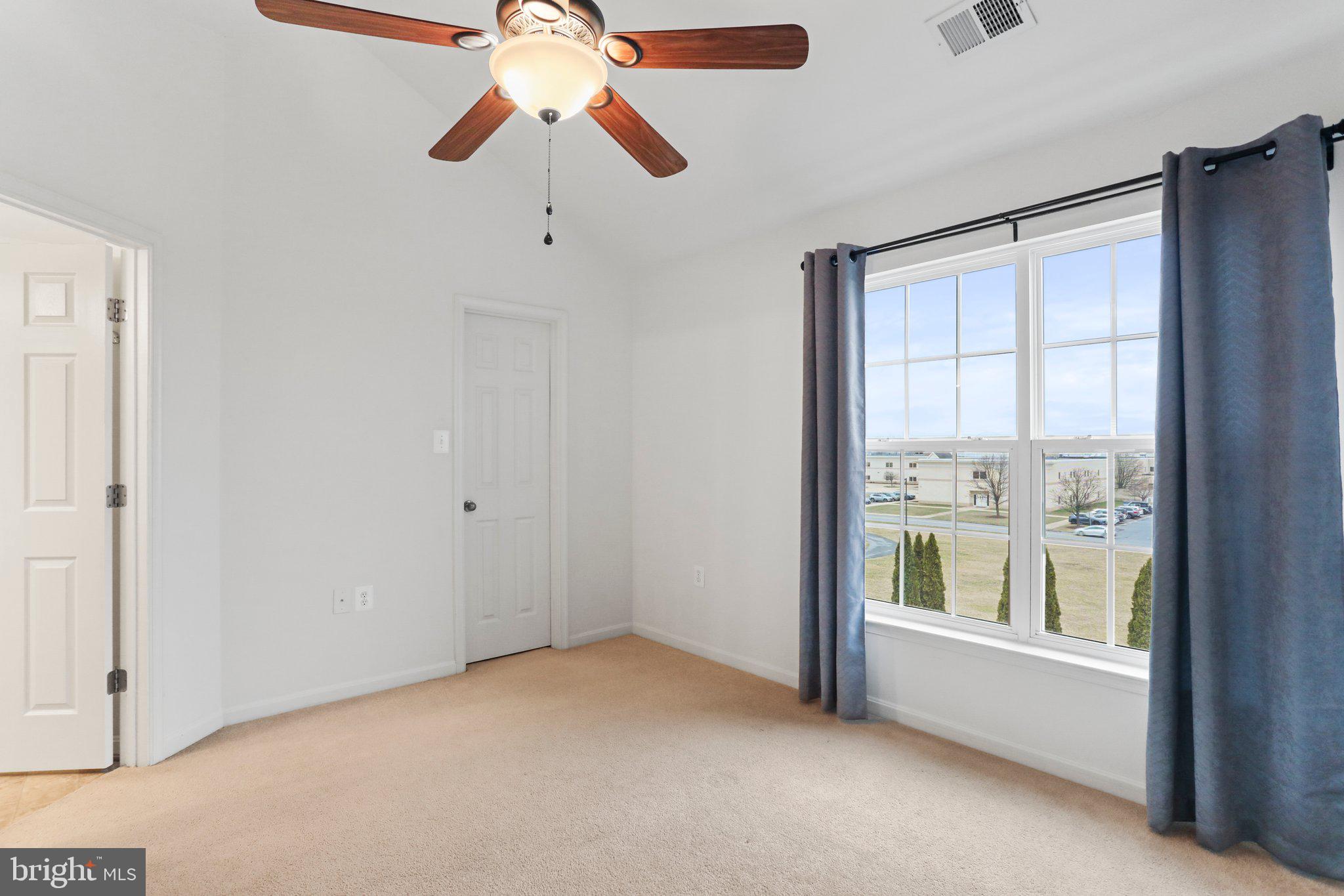 HUNTFIELD - Residential