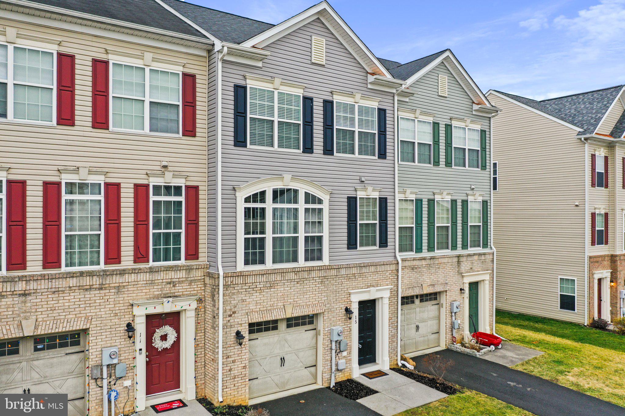 HUNTFIELD - Residential