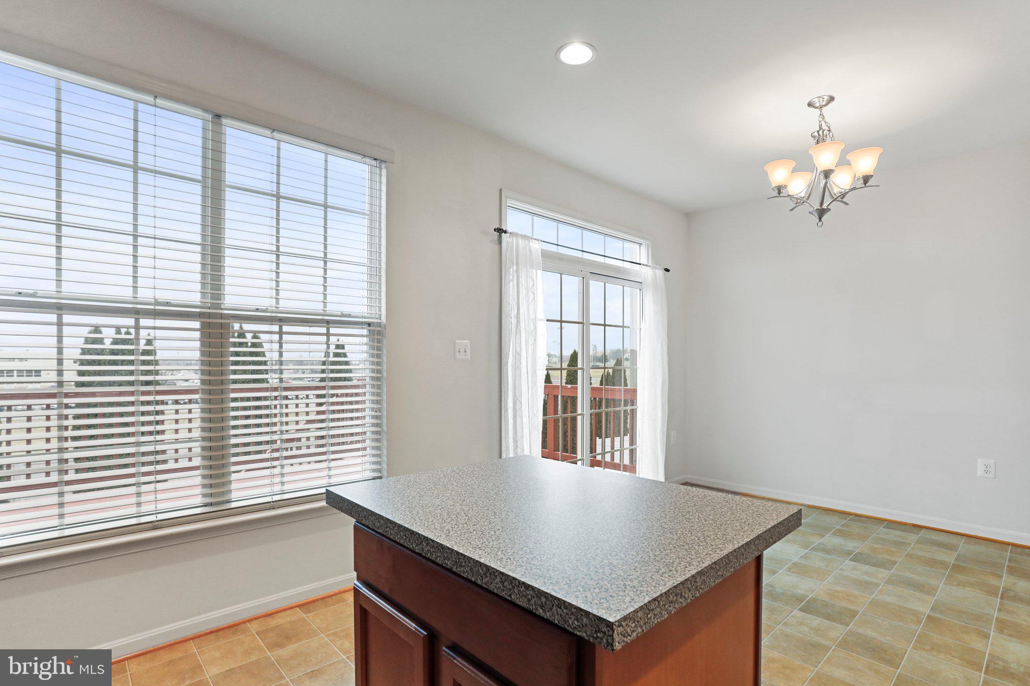 HUNTFIELD - Residential