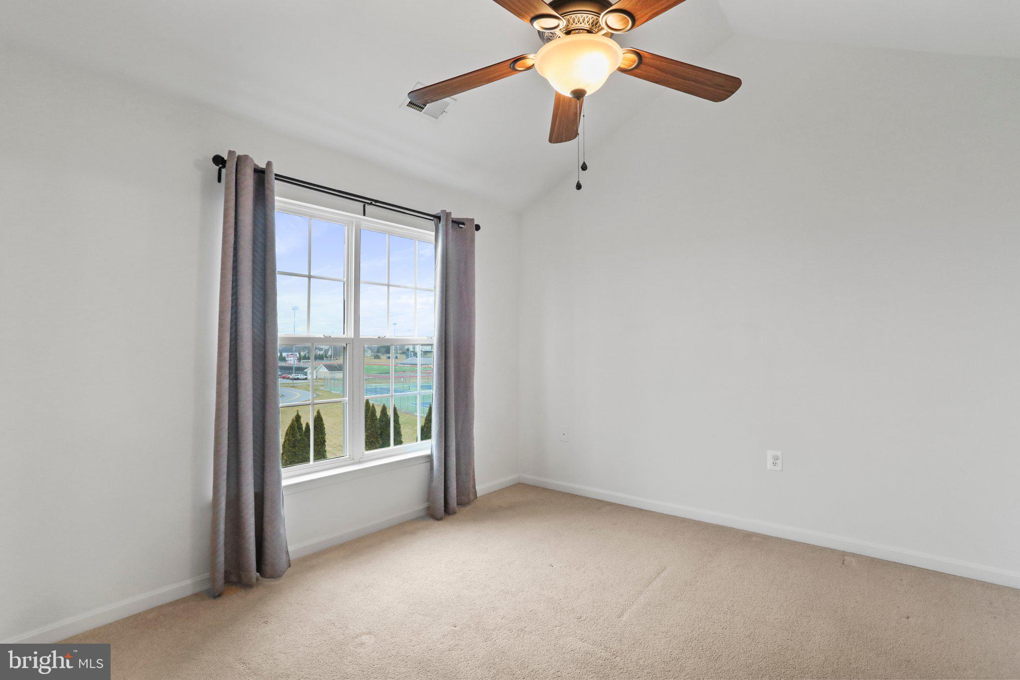 HUNTFIELD - Residential